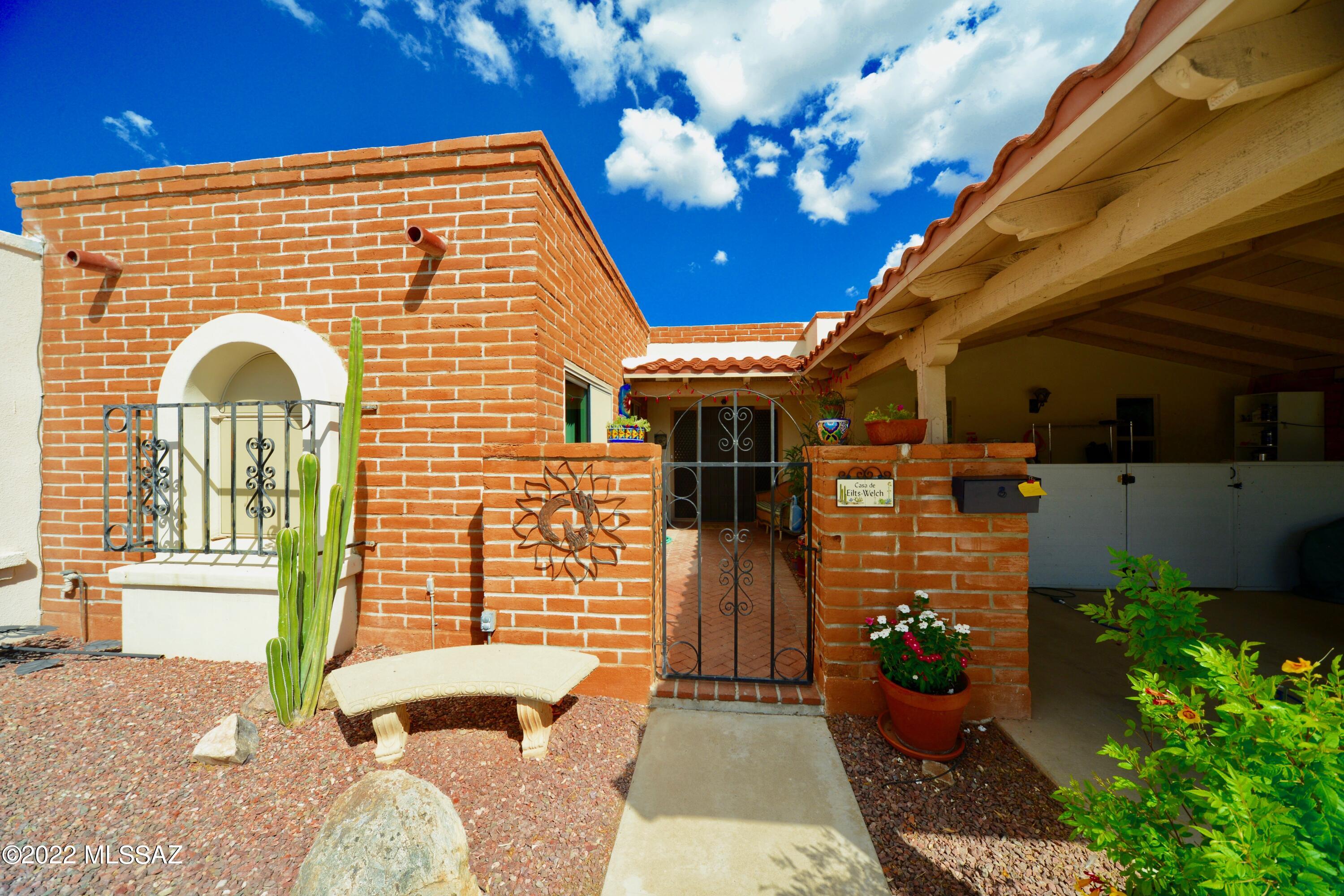 Green Valley Townhouses 4 - Residential