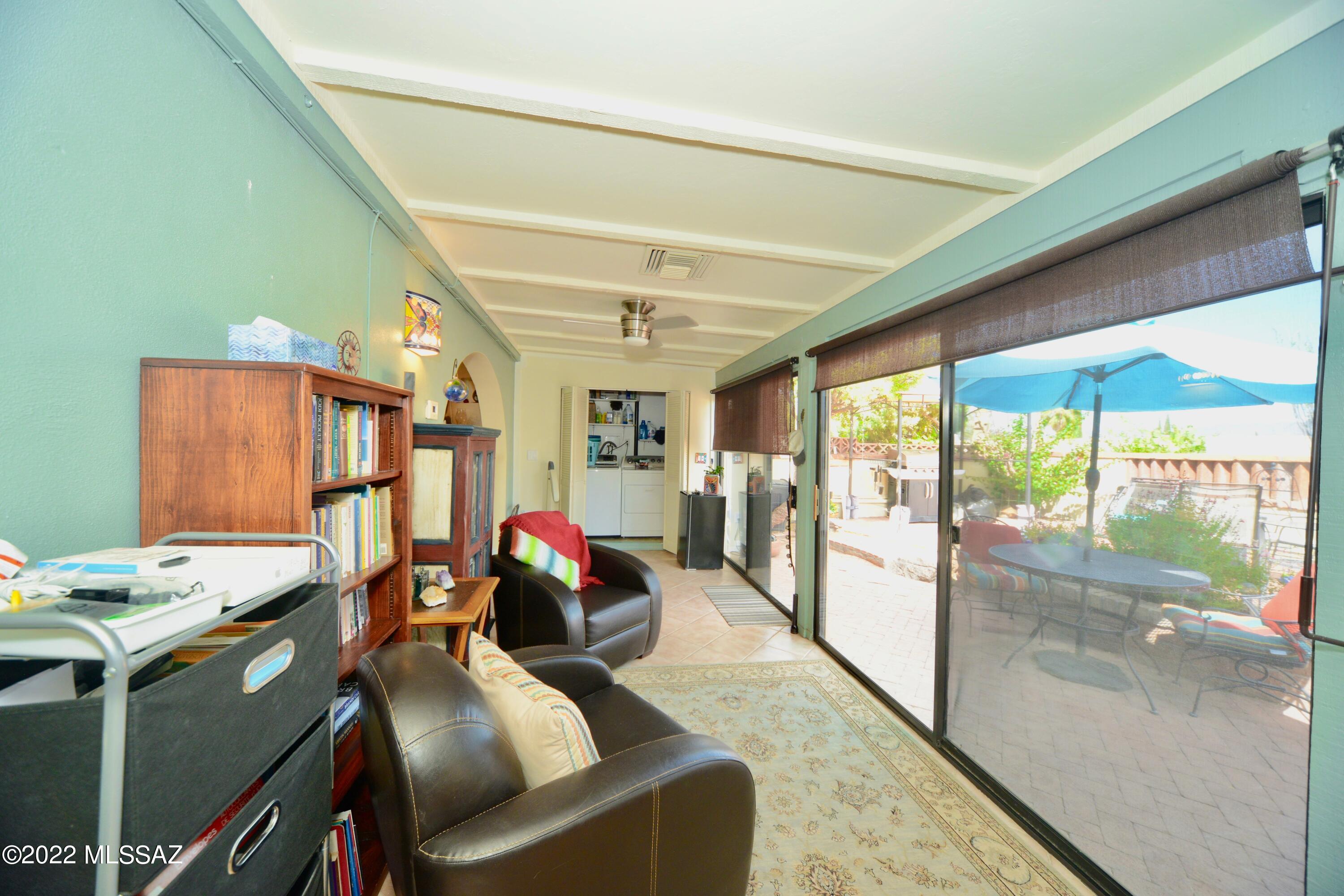 Green Valley Townhouses 4 - Residential