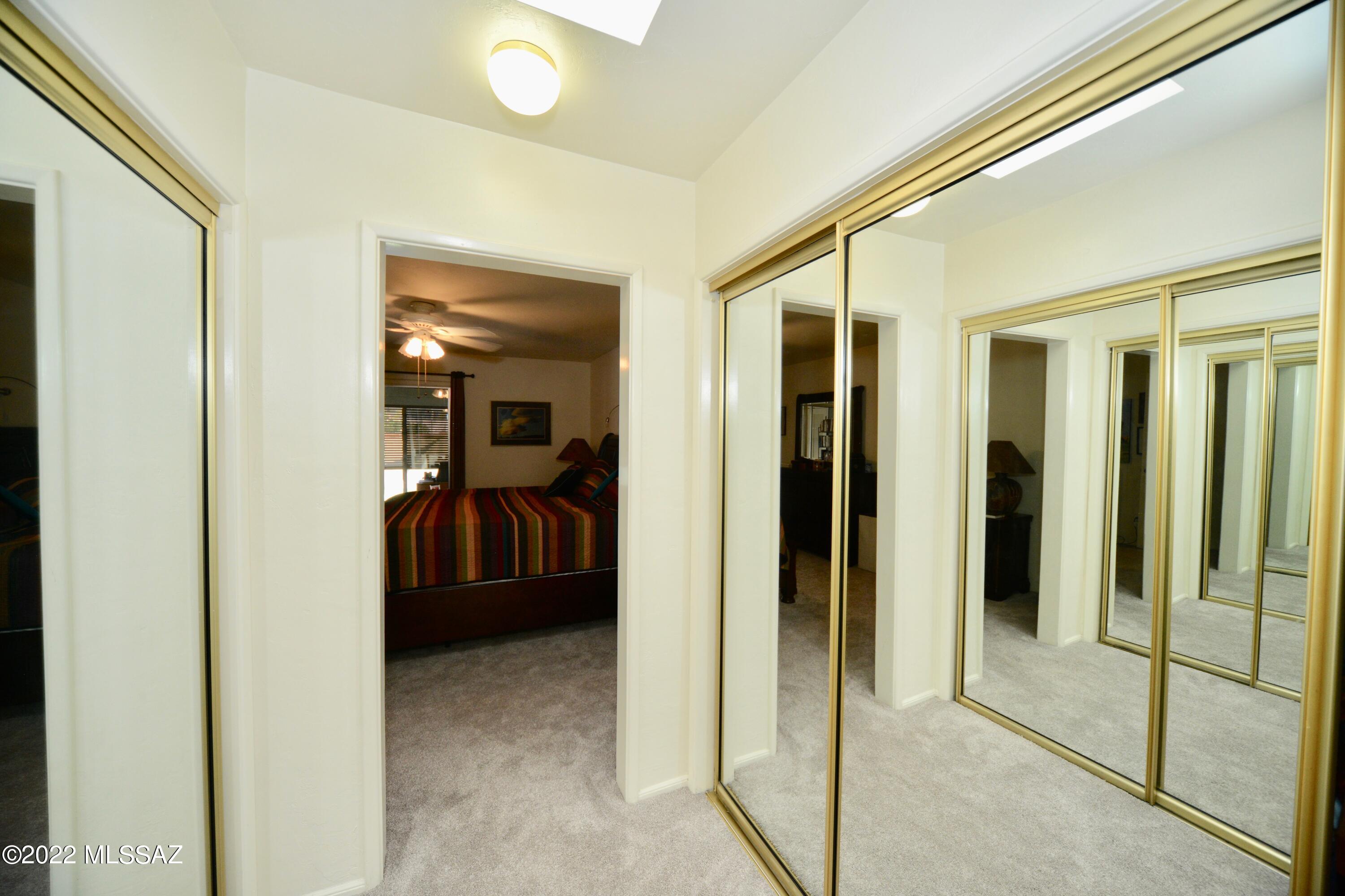 Green Valley Townhouses 4 - Residential