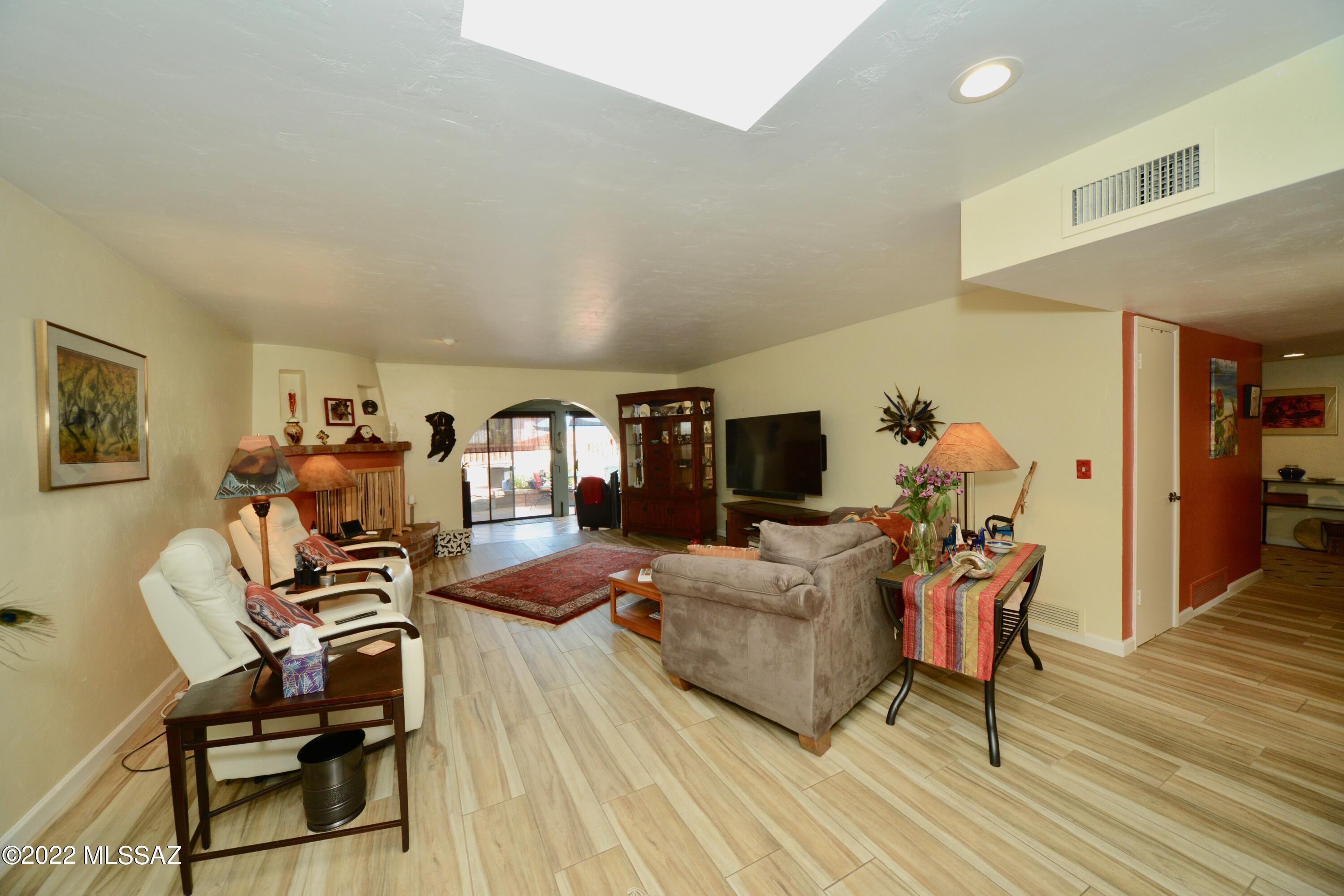 Green Valley Townhouses 4 - Residential