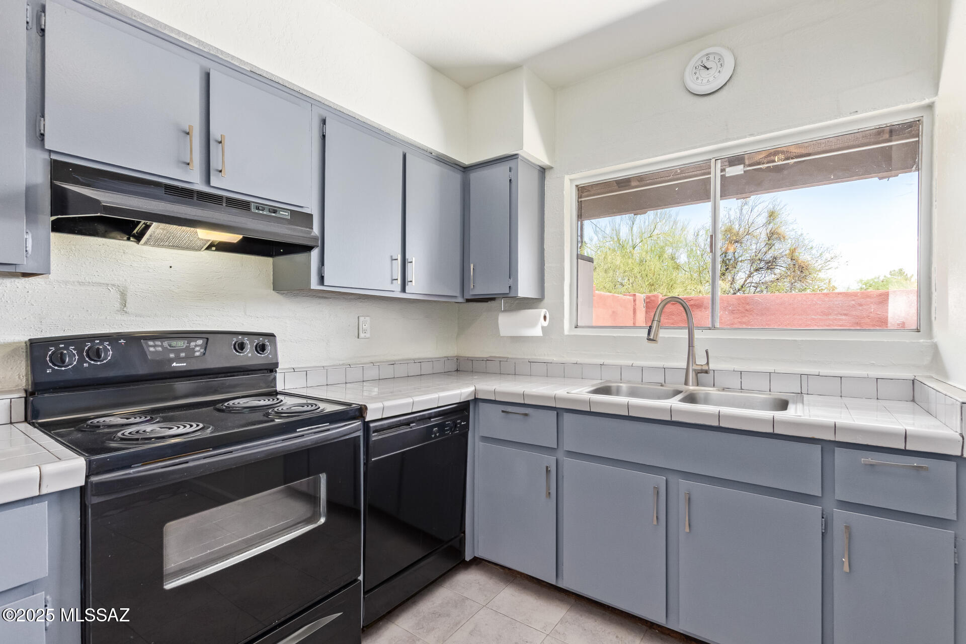 San Francisco Square (1-16) - Residential