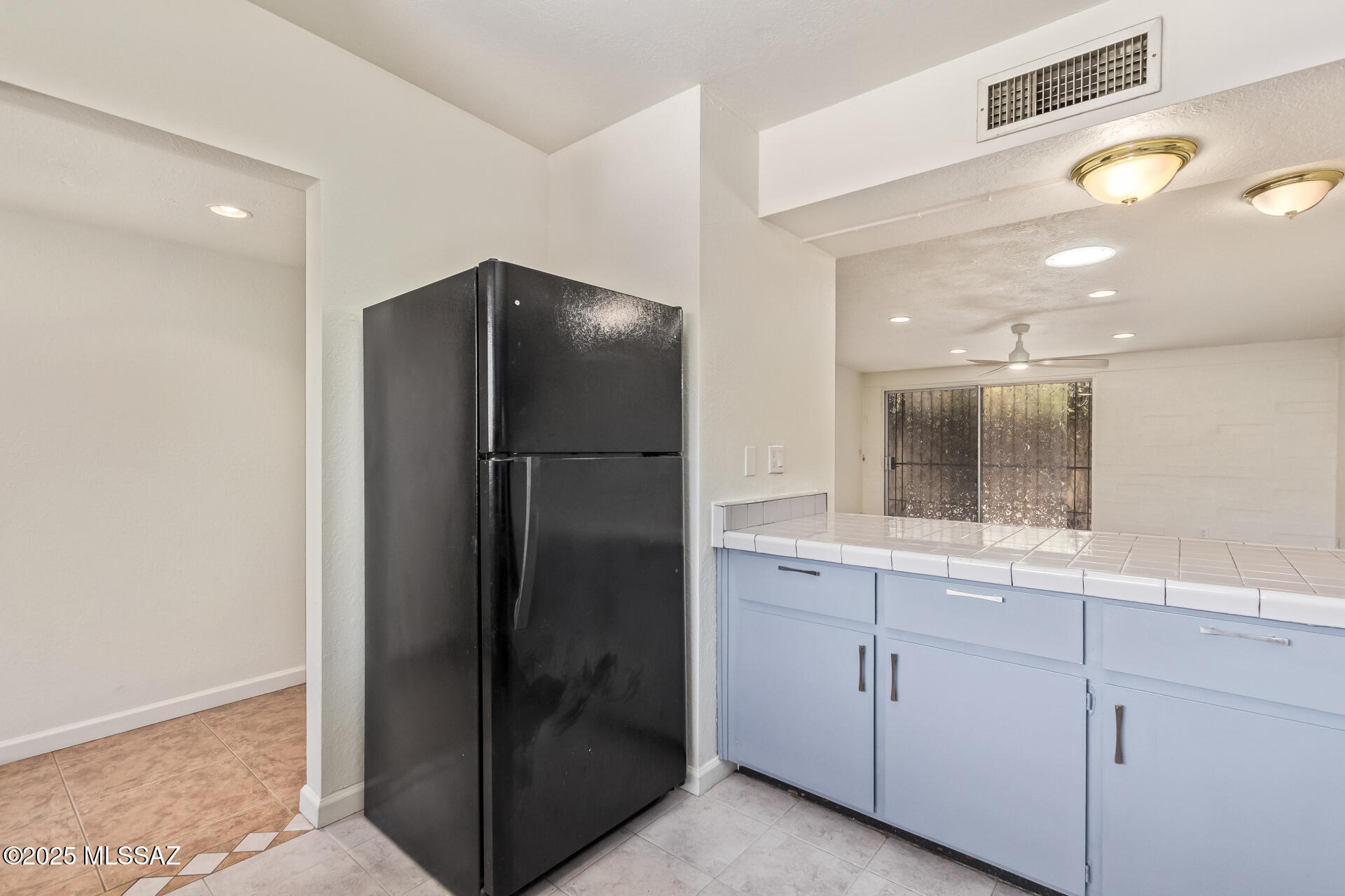 San Francisco Square (1-16) - Residential