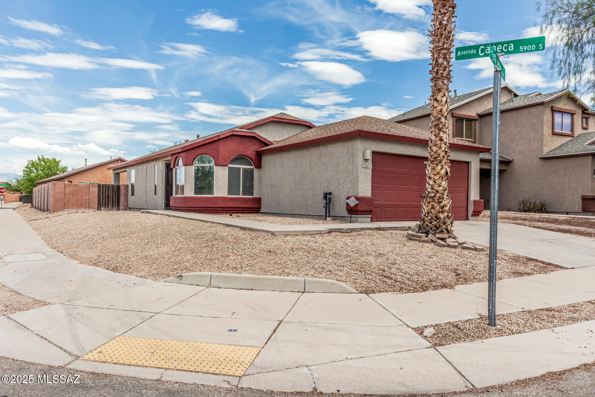 Tres Pueblos - Residential