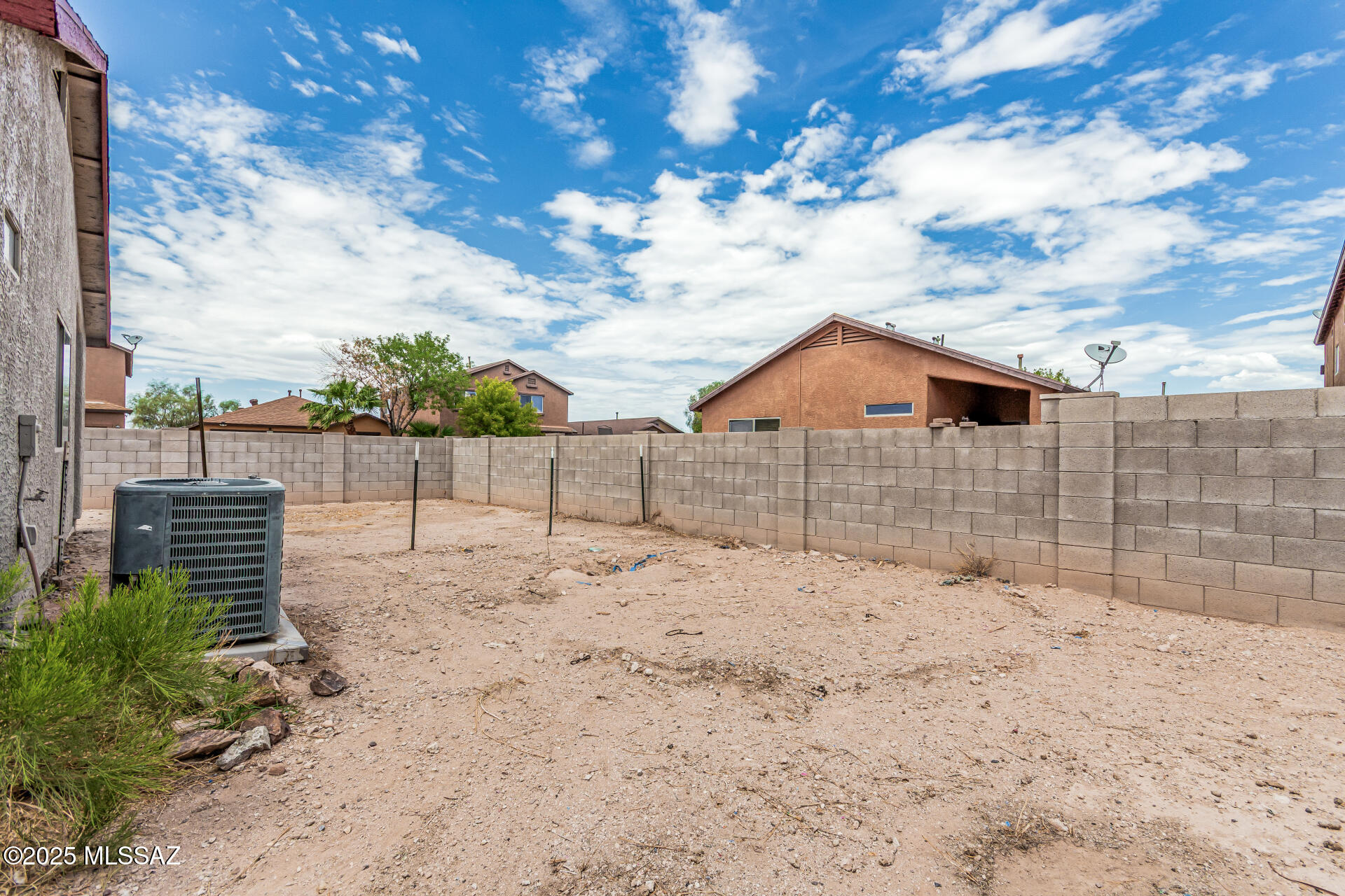 Tres Pueblos - Residential