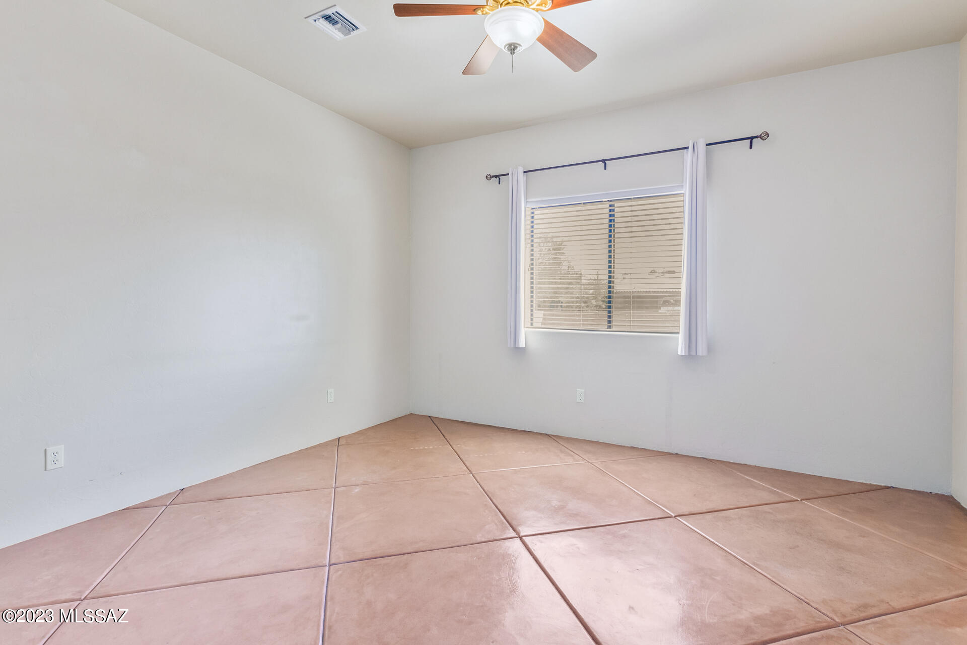 Sunshine Vista - Residential