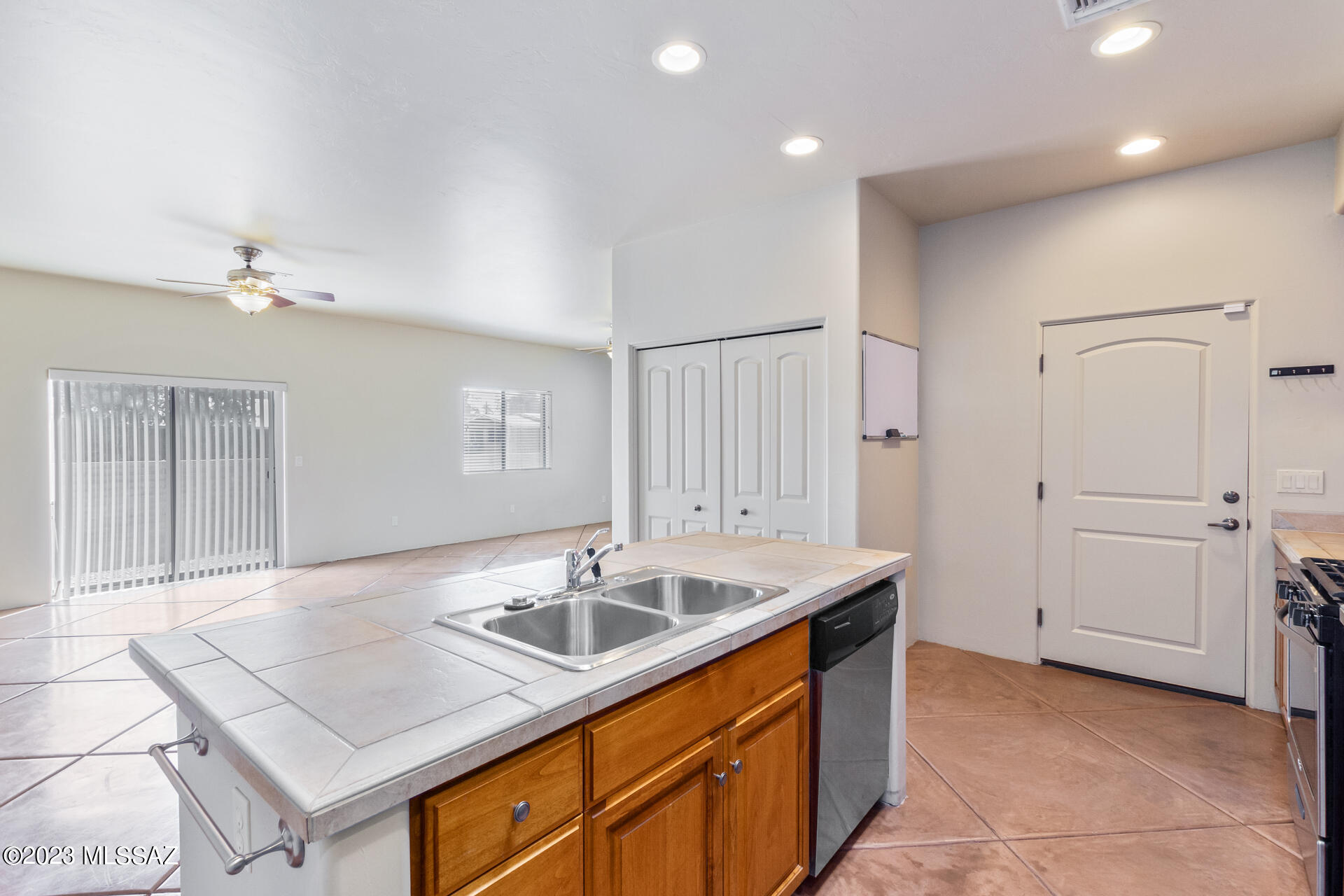Sunshine Vista - Residential