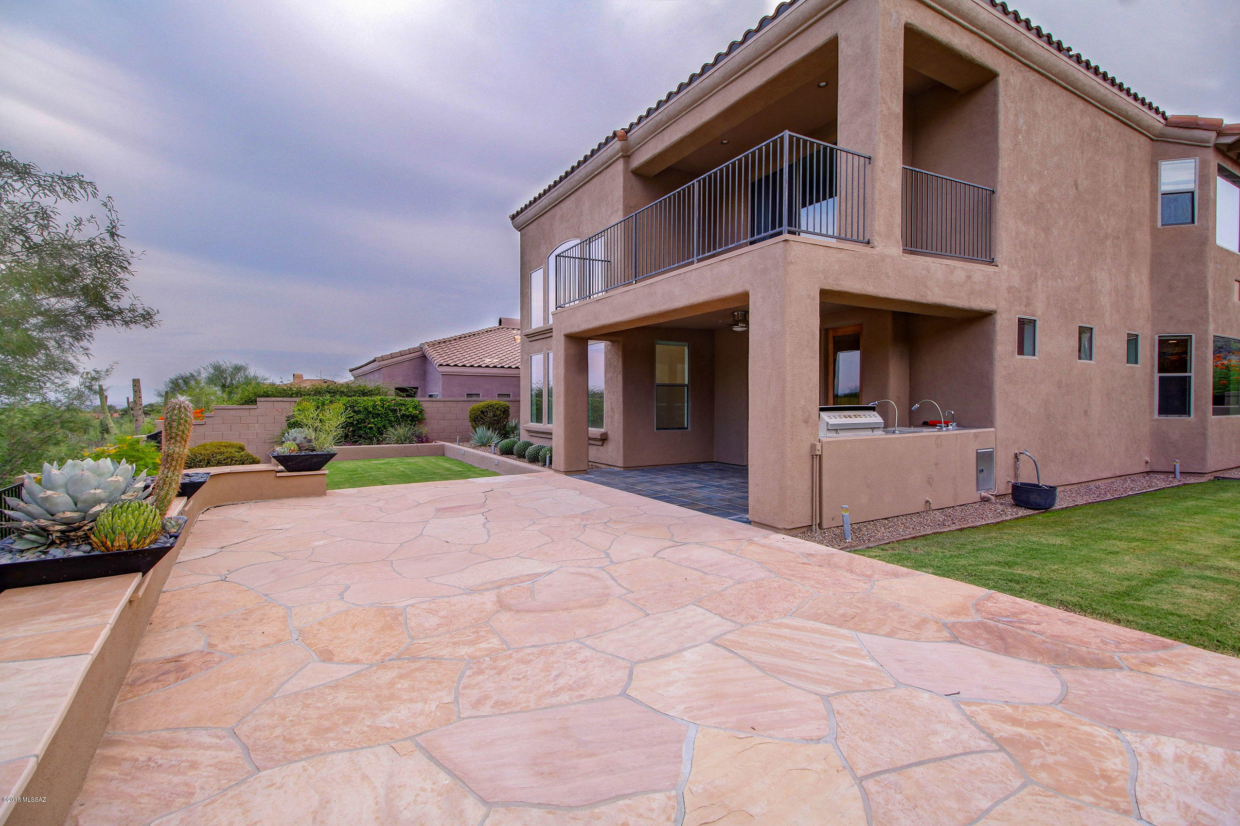 La Paloma - Residential Lease