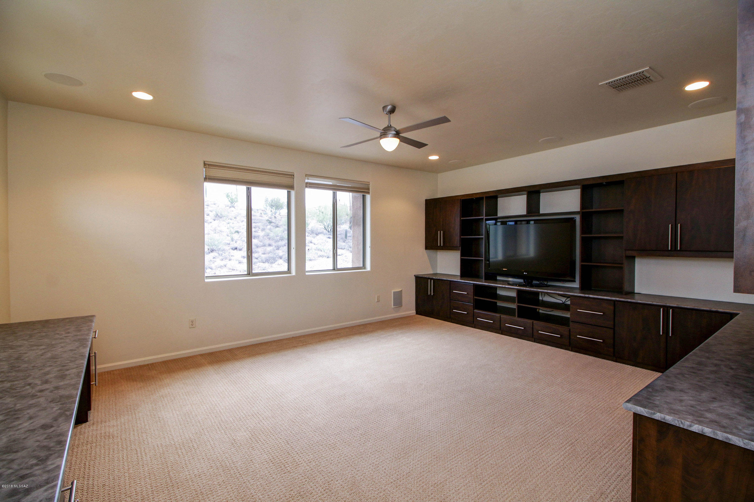 La Paloma - Residential Lease