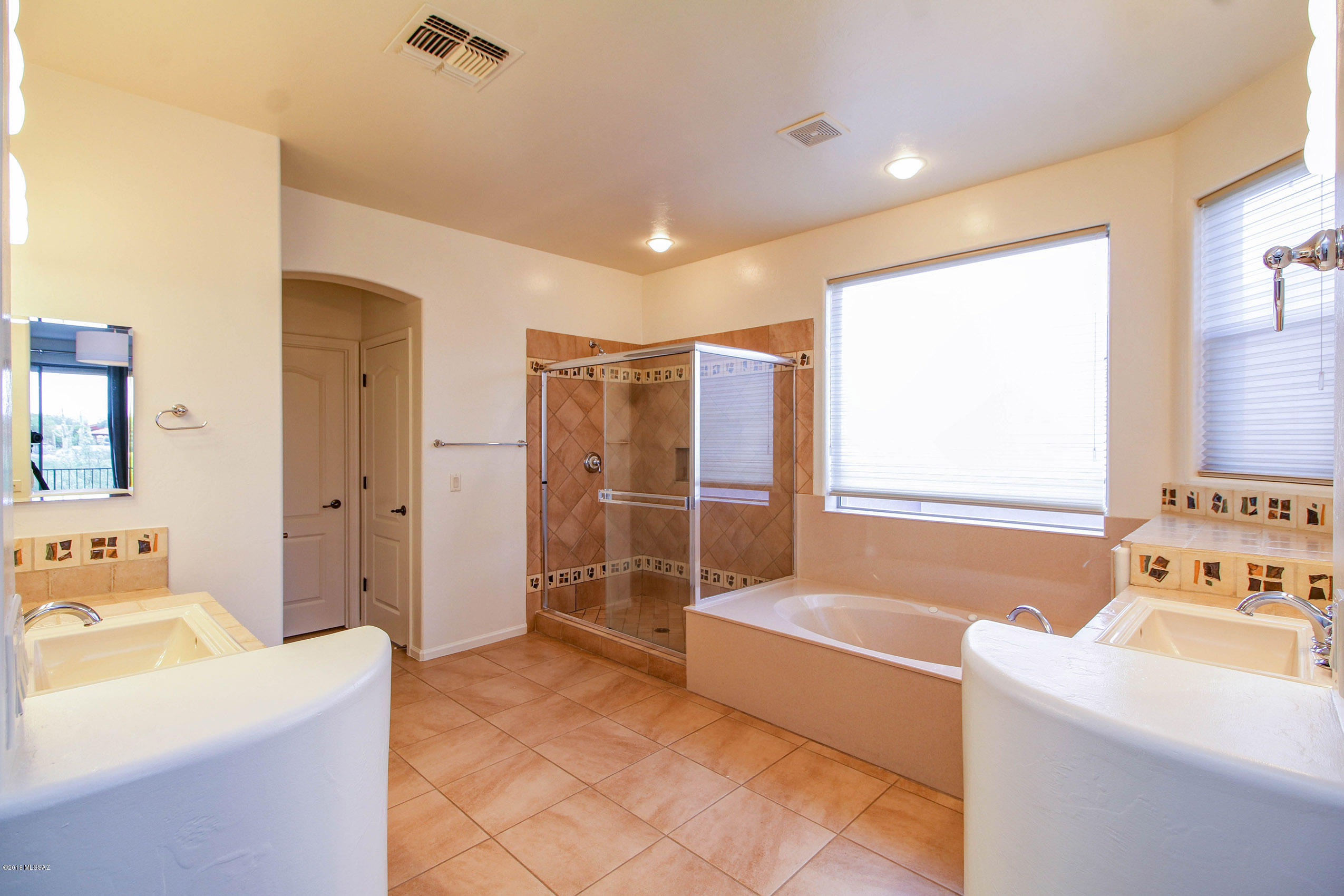 La Paloma - Residential Lease