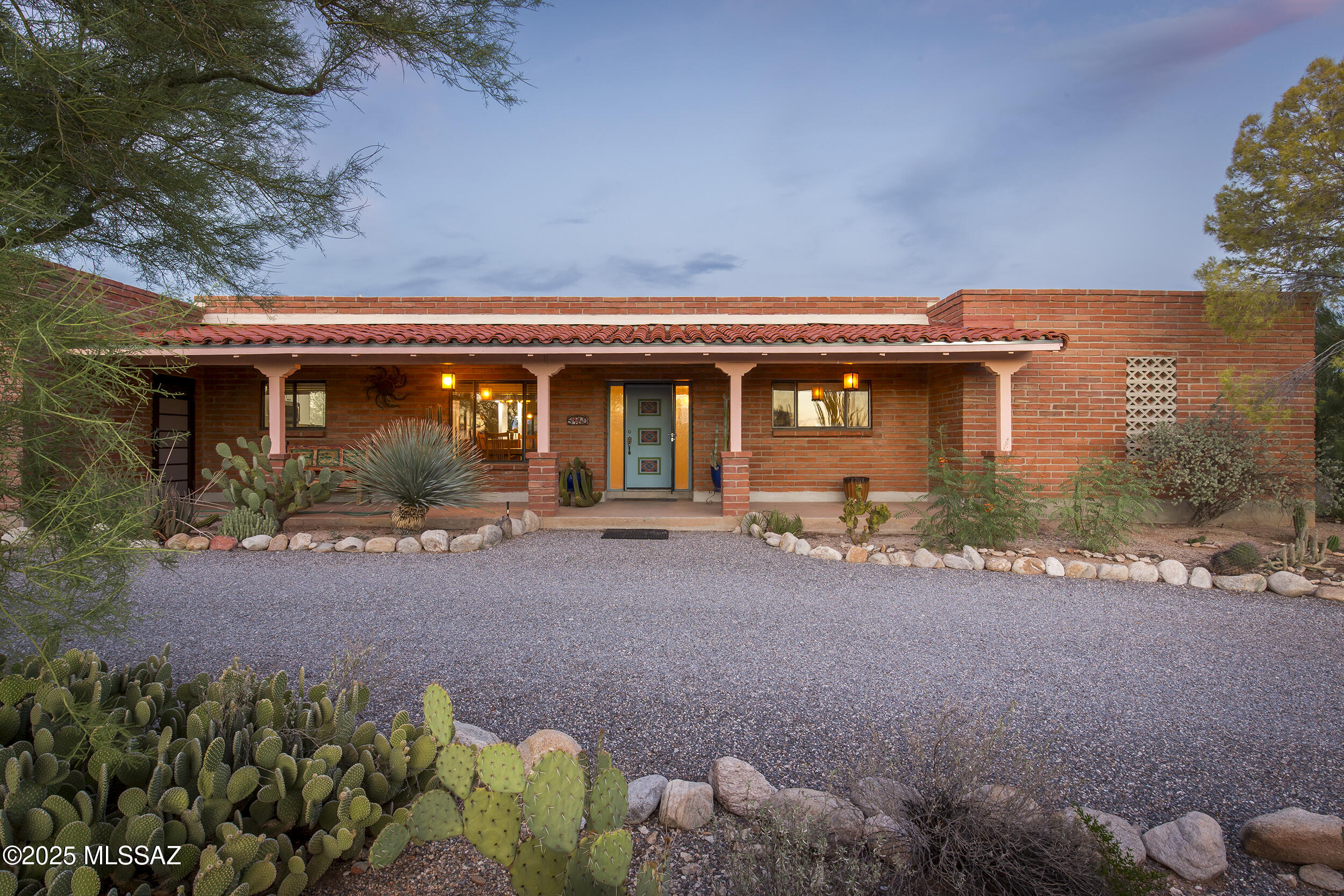 Catalina Foothills Estates NO. 7 - Residential