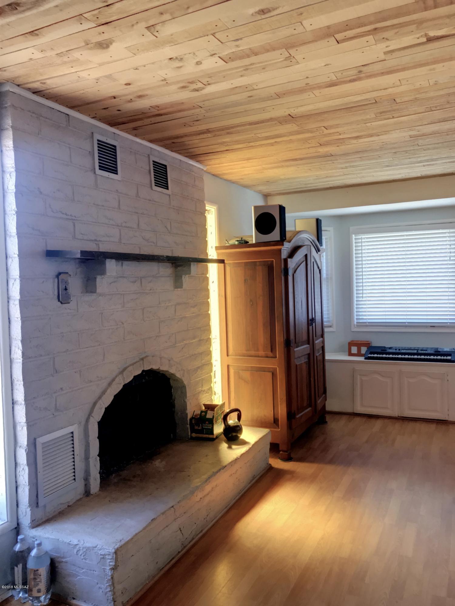 Casas Adobes Park (277-415) - Residential