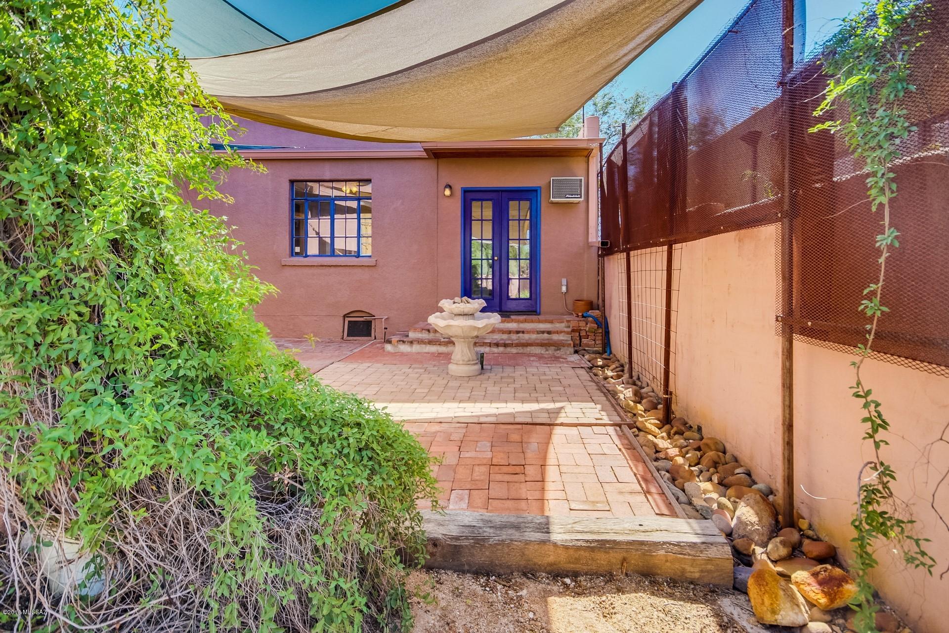 Altadina Heights - Residential