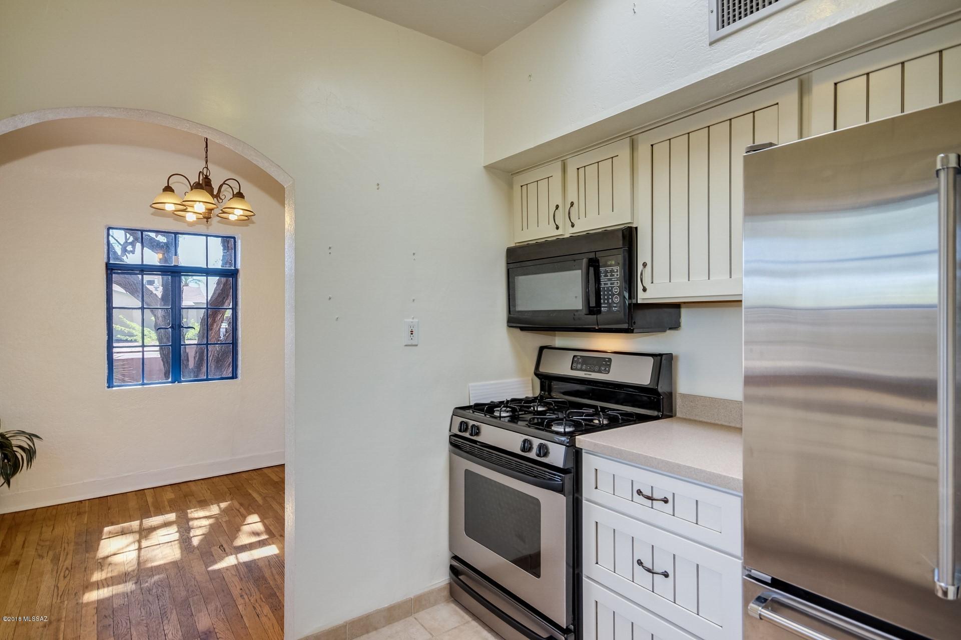 Altadina Heights - Residential