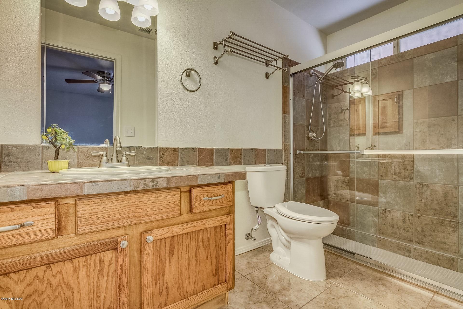 Paseo Vista (1-234) - Residential