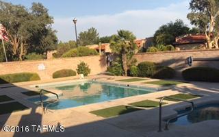 Villas De La Canada (1-74) - Residential Lease