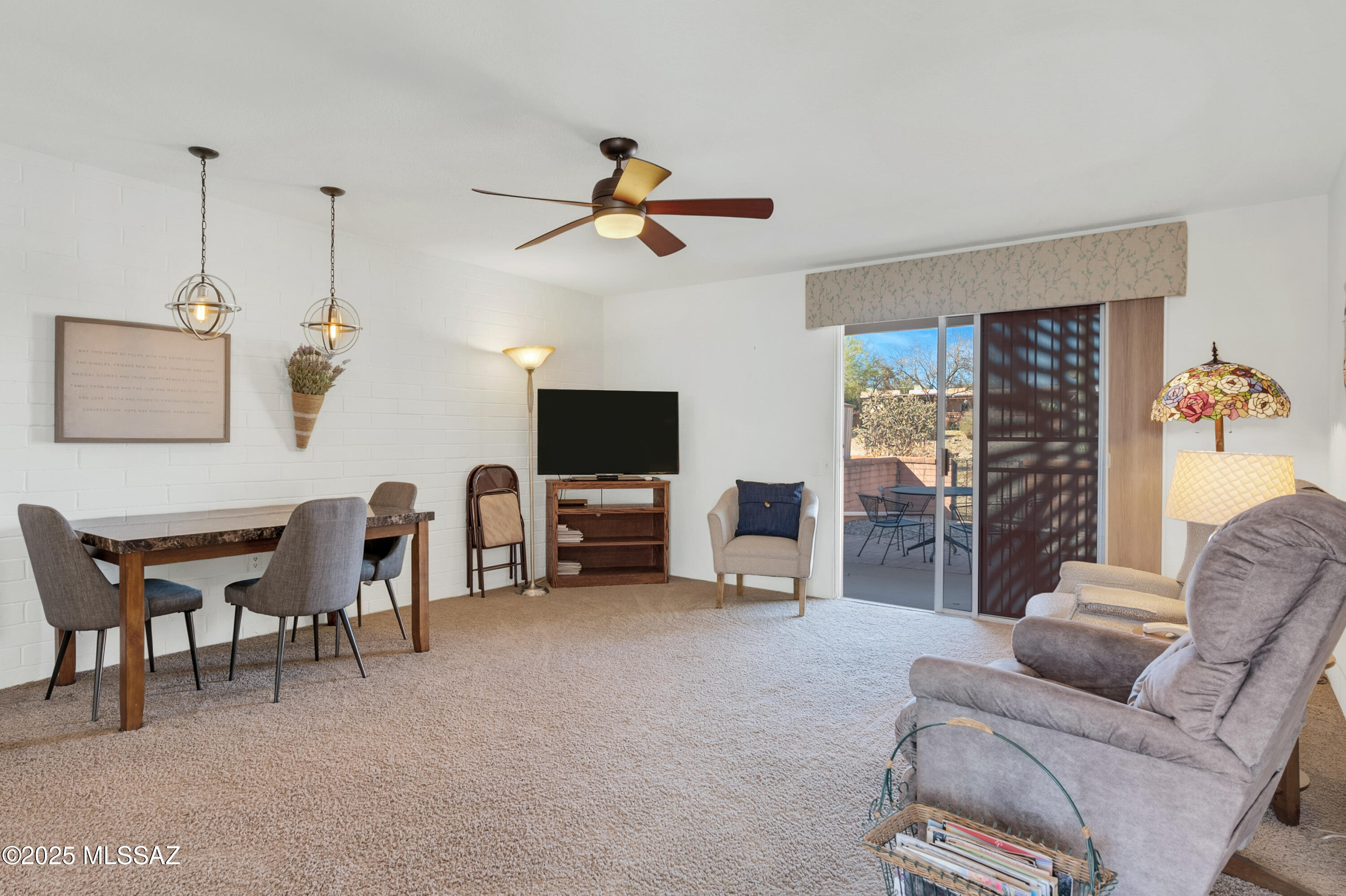 Green Valley Townhouses NO.7 - Residential