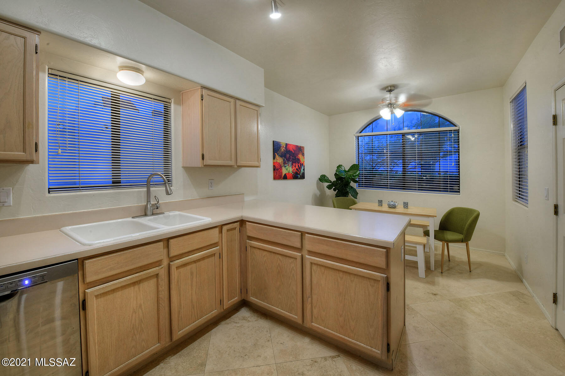 Hills On La Canada (The) - Residential