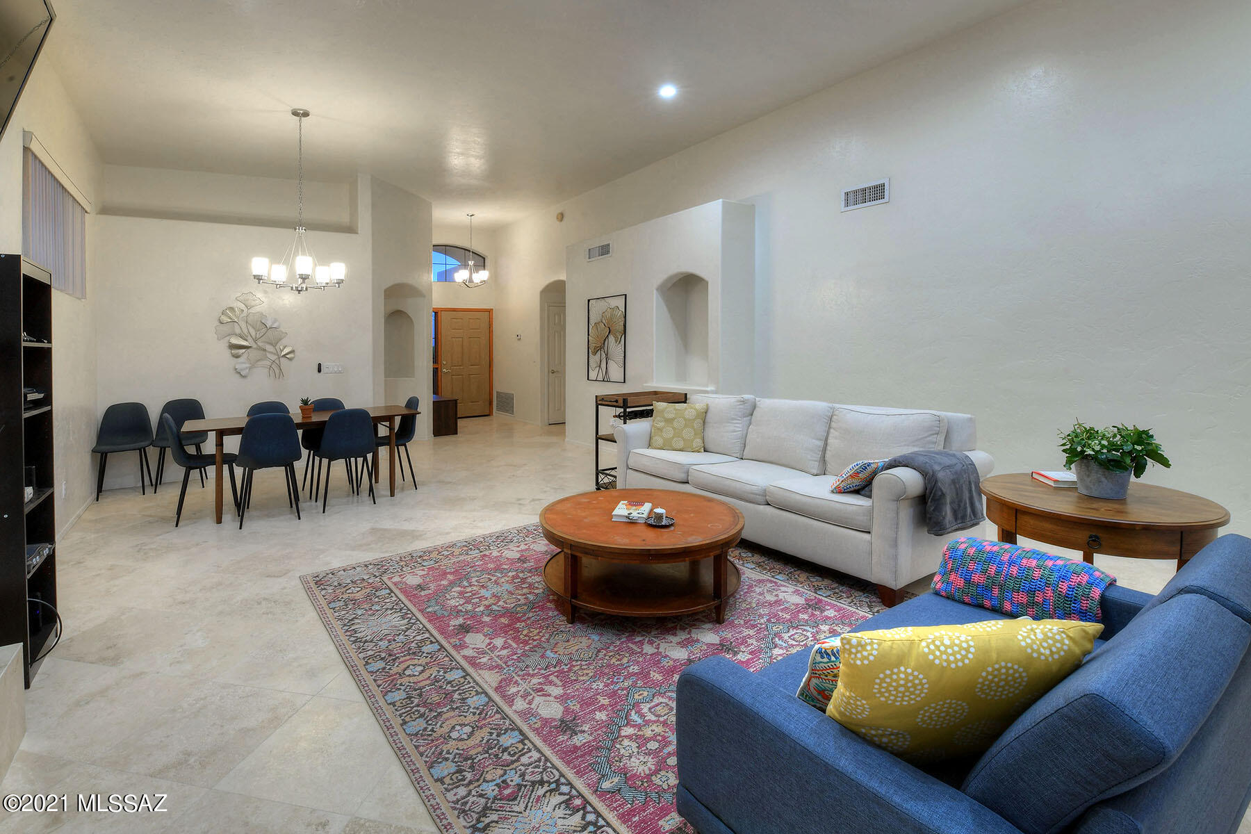 Hills On La Canada (The) - Residential