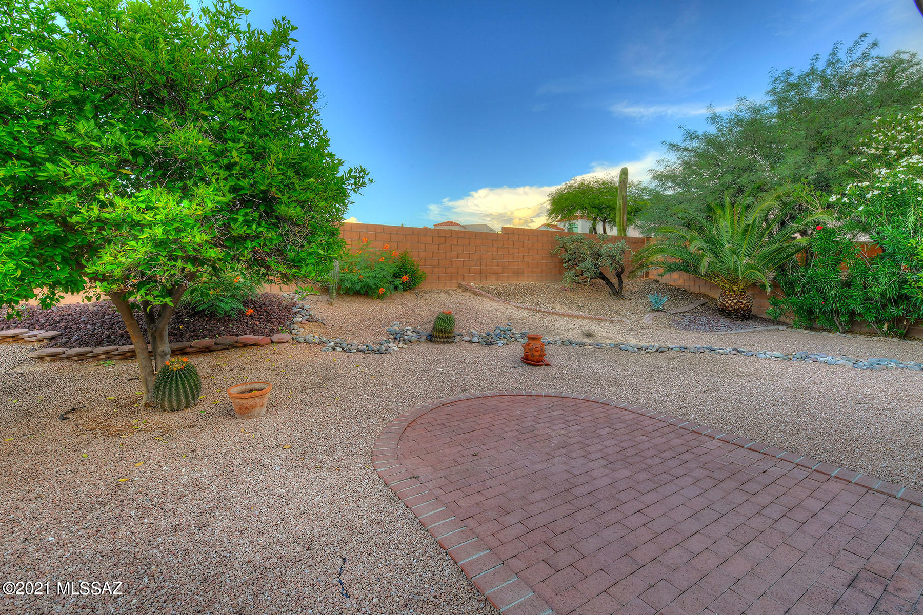 Hills On La Canada (The) - Residential