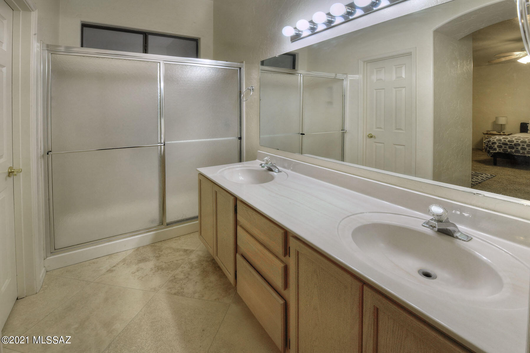 Hills On La Canada (The) - Residential