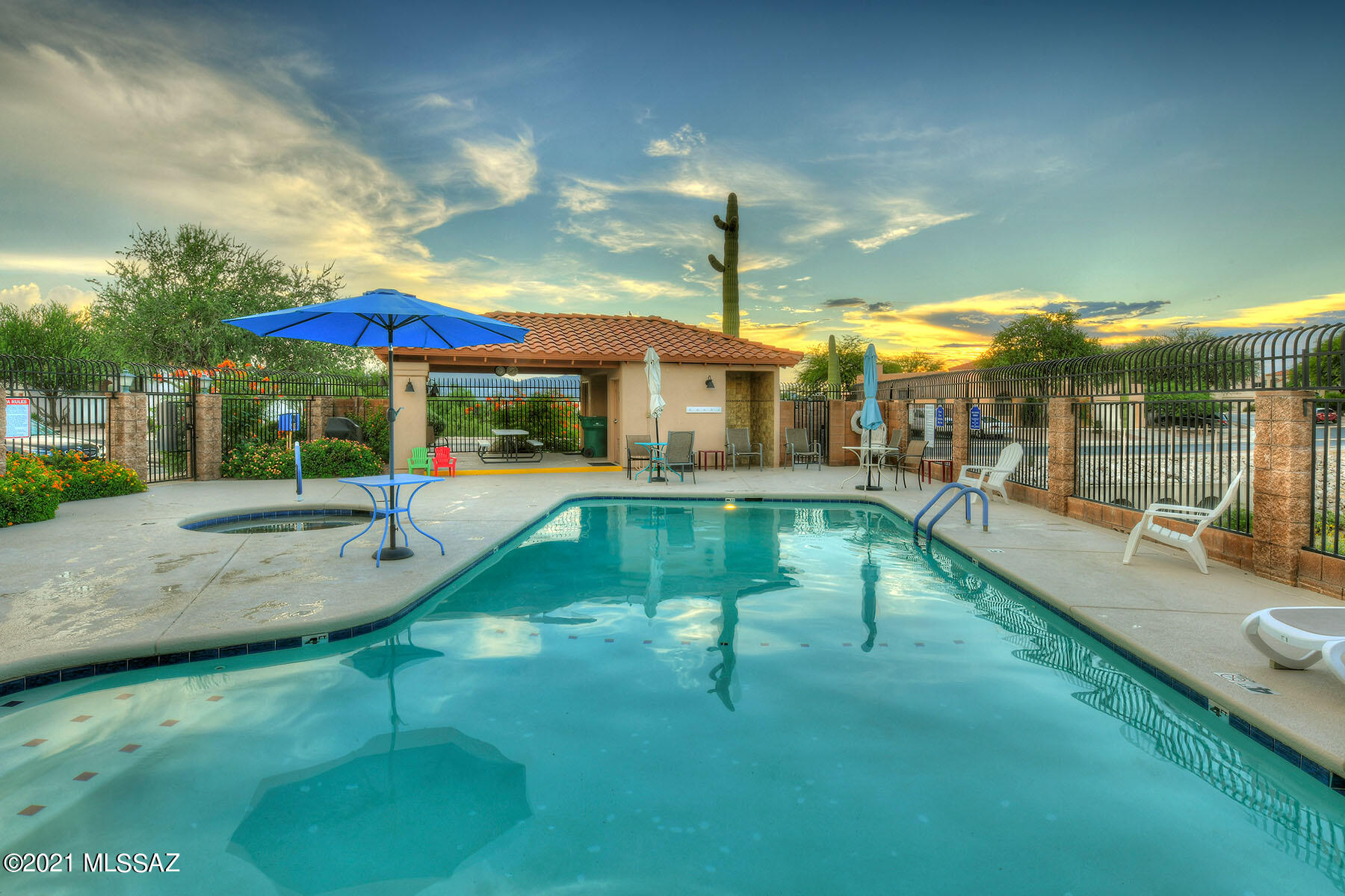 Hills On La Canada (The) - Residential