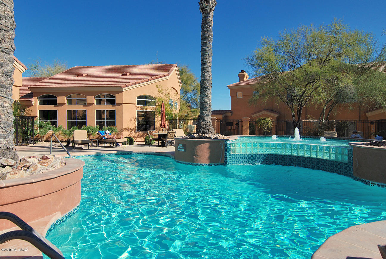 Pinnacle Canyon Condominium - Residential
