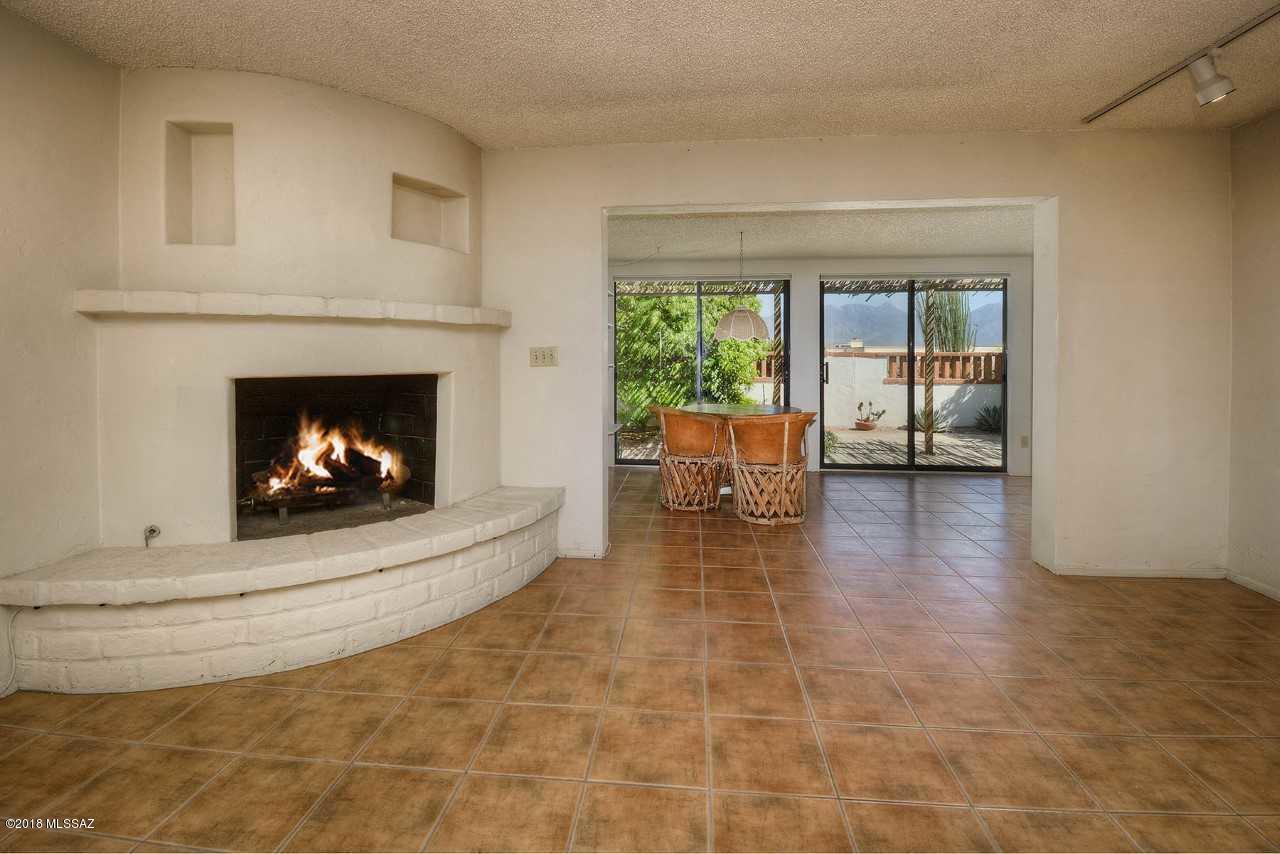 Green Valley Townhouses 4 - Residential