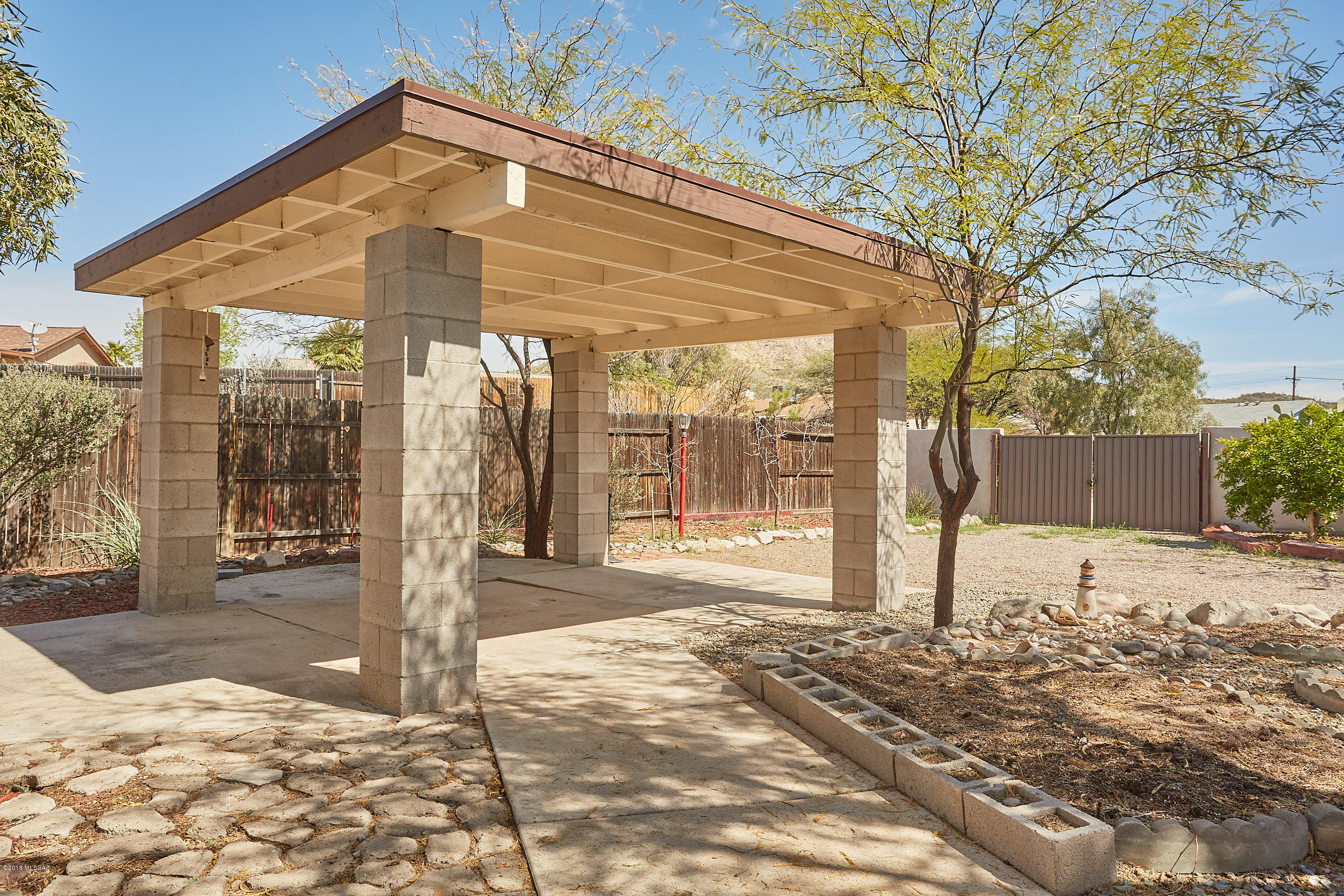 Paseo Vista (1-234) - Residential