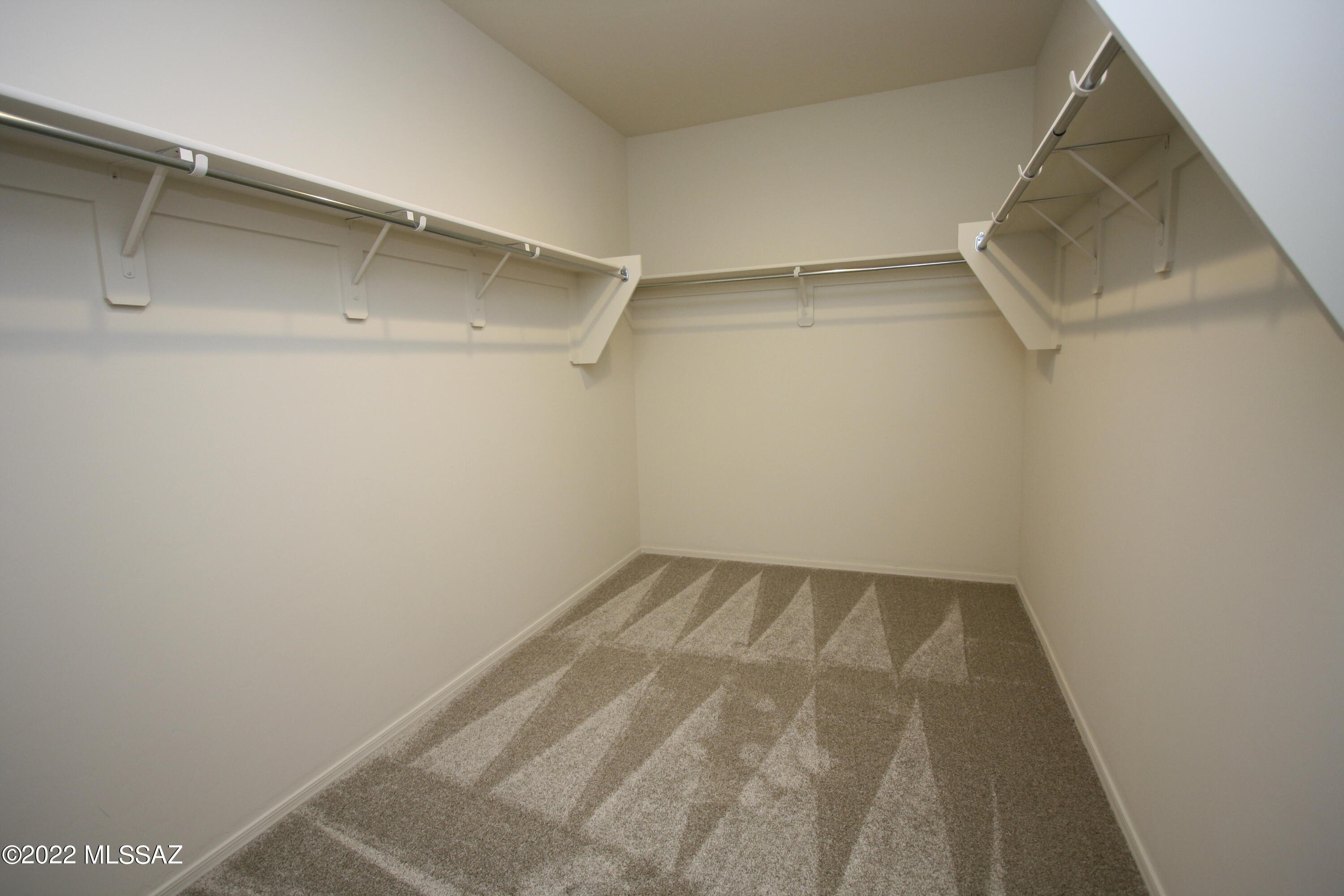 Gladden Farms 22 & 24 - Residential Lease