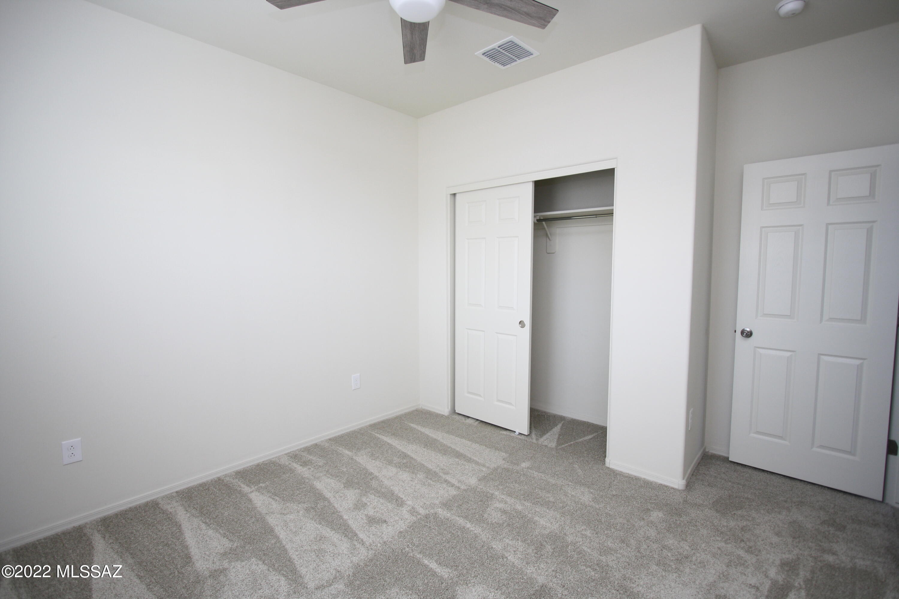 Gladden Farms 22 & 24 - Residential Lease
