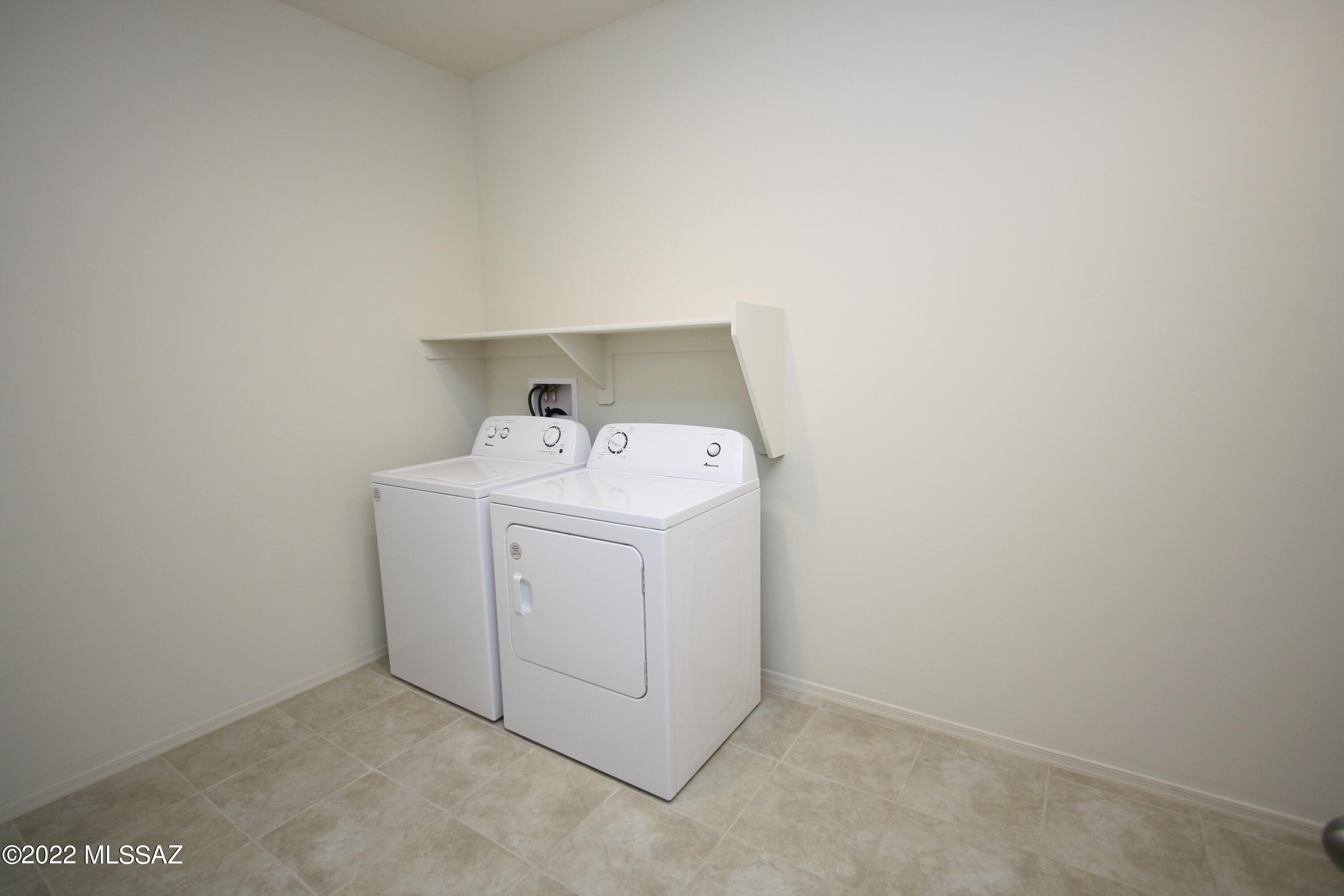 Gladden Farms 22 & 24 - Residential Lease