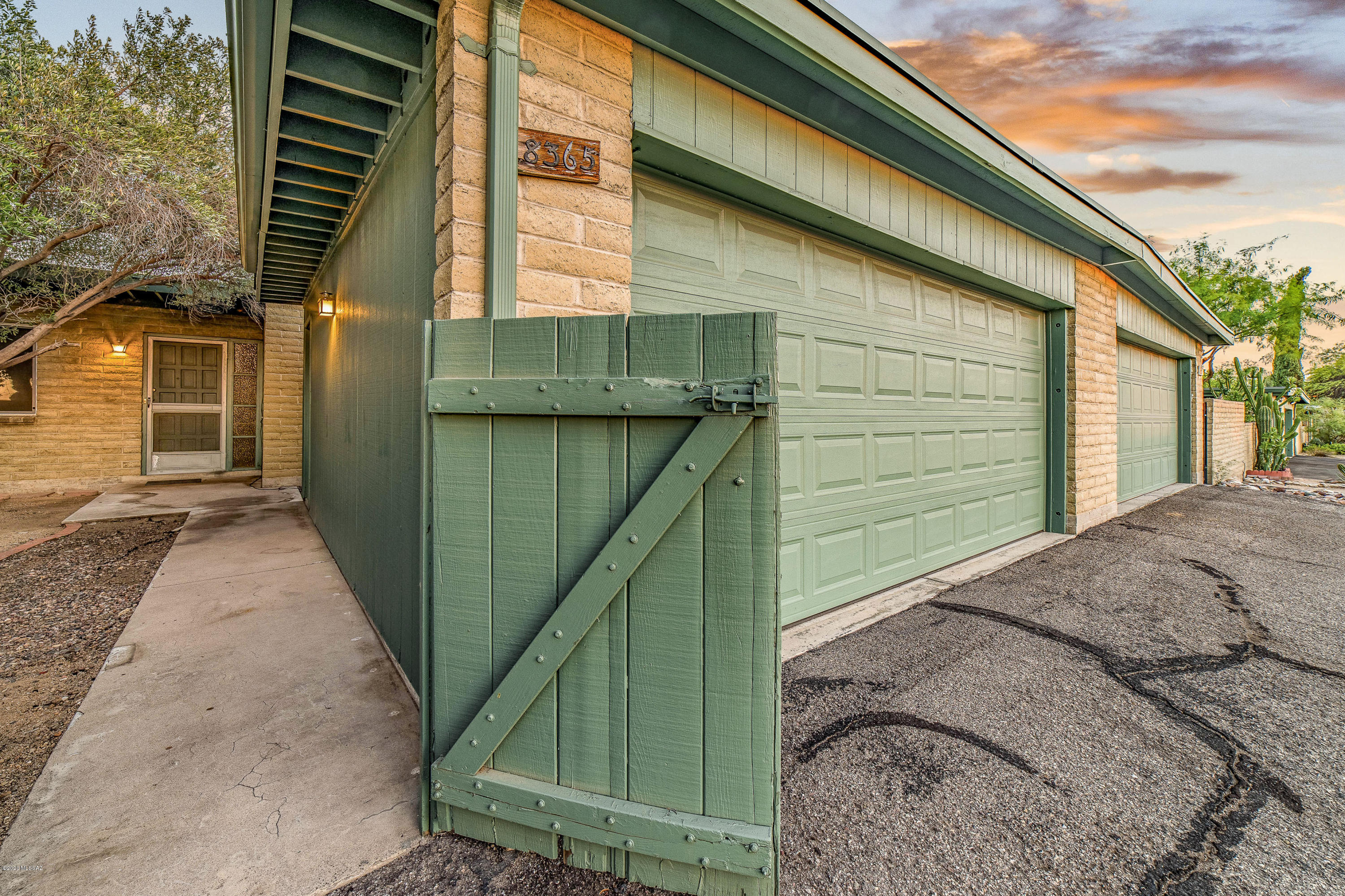 Verde Catalina Townhouses(1-149) - Residential