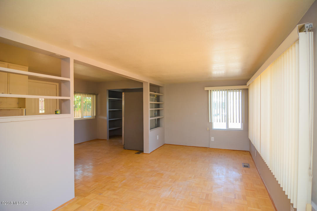 Tucson Estates (193-402) - Residential