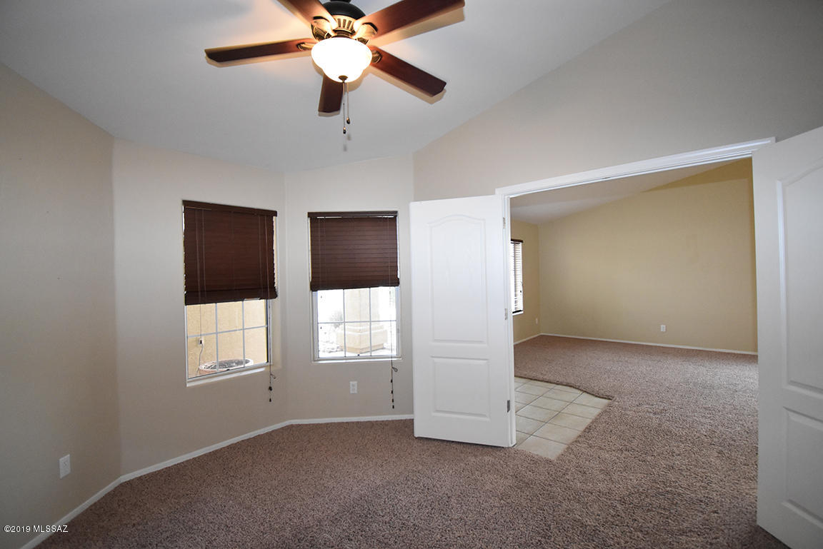 Thornydale Terrace(1-104) - Residential