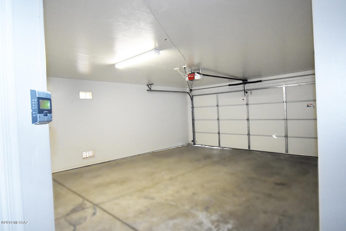 Thornydale Terrace(1-104) - Residential