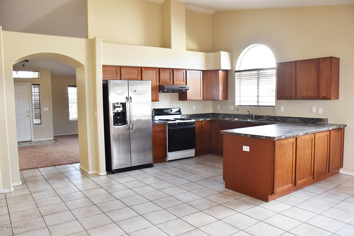 Thornydale Terrace(1-104) - Residential