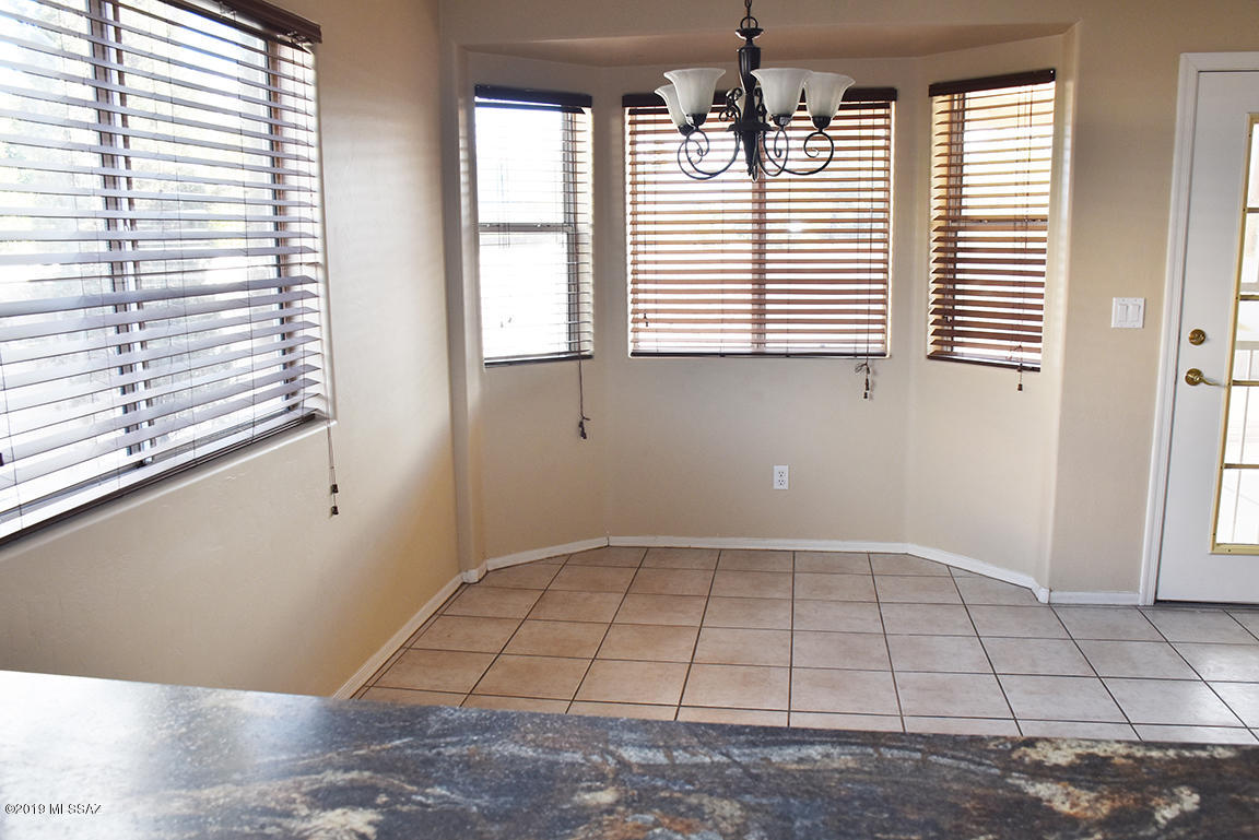 Thornydale Terrace(1-104) - Residential