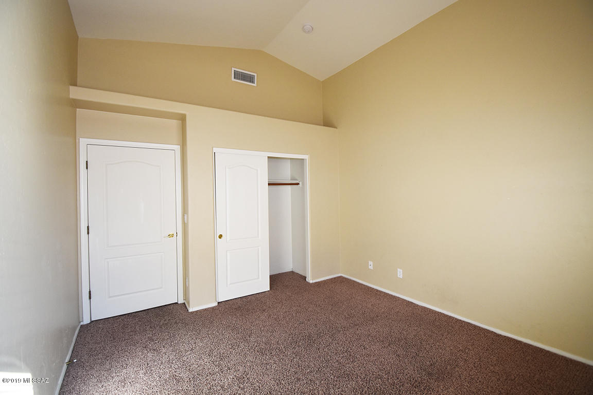 Thornydale Terrace(1-104) - Residential