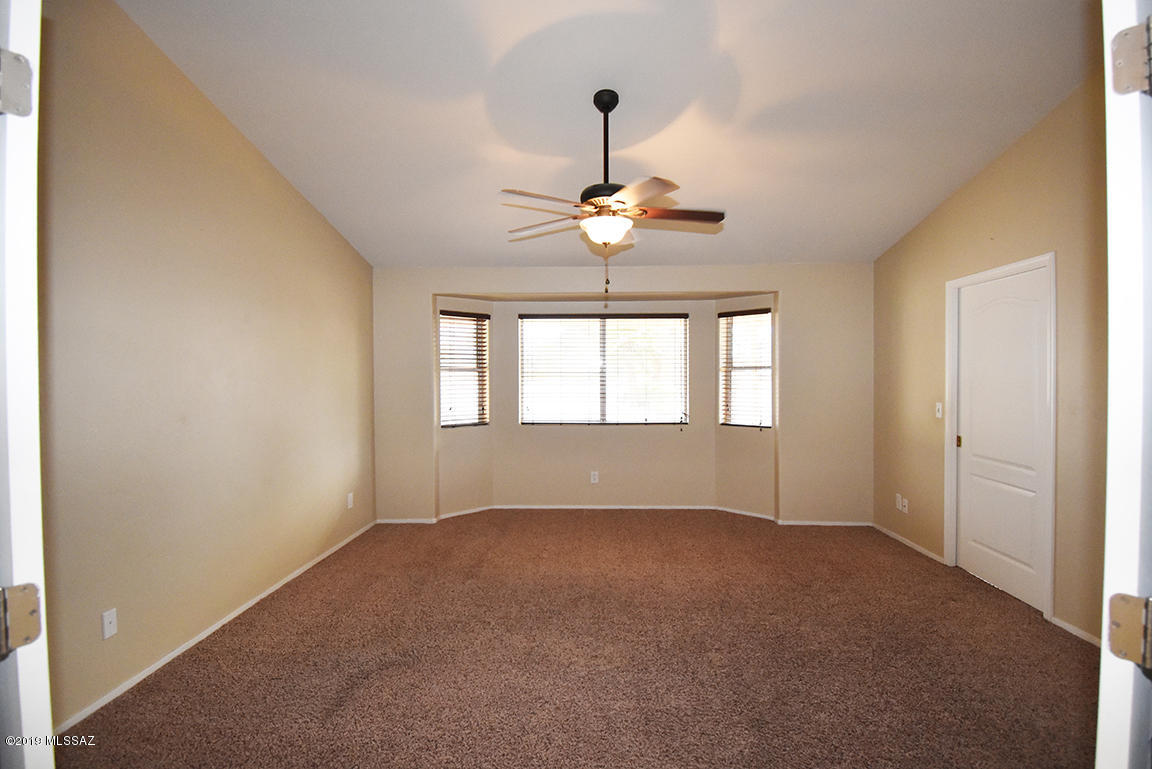 Thornydale Terrace(1-104) - Residential