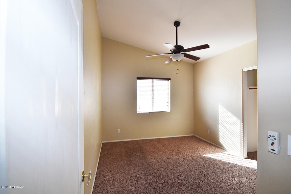 Thornydale Terrace(1-104) - Residential
