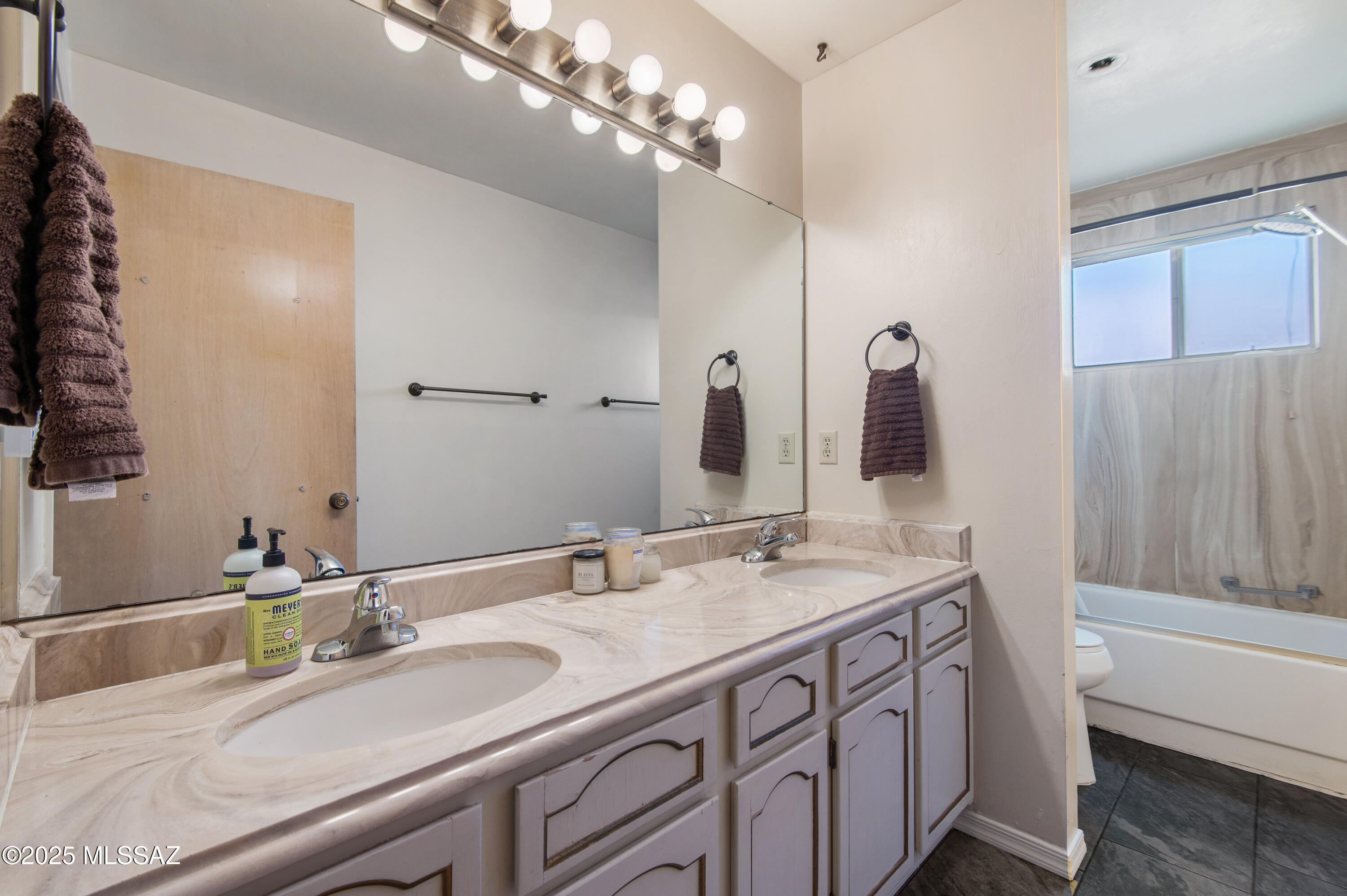 Cochise Estates Resub (1-42) - Residential