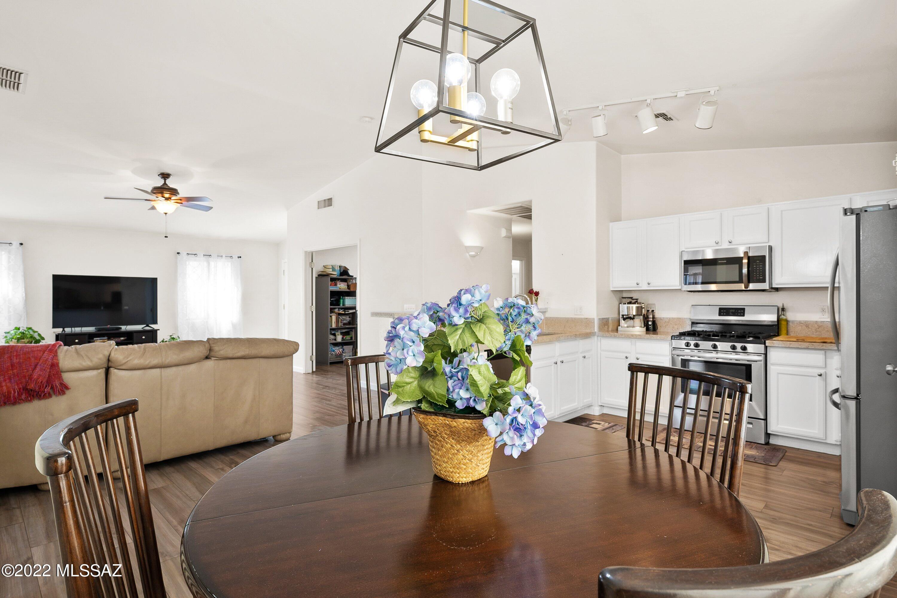 Rancho Del Lago (BLK44) - Residential