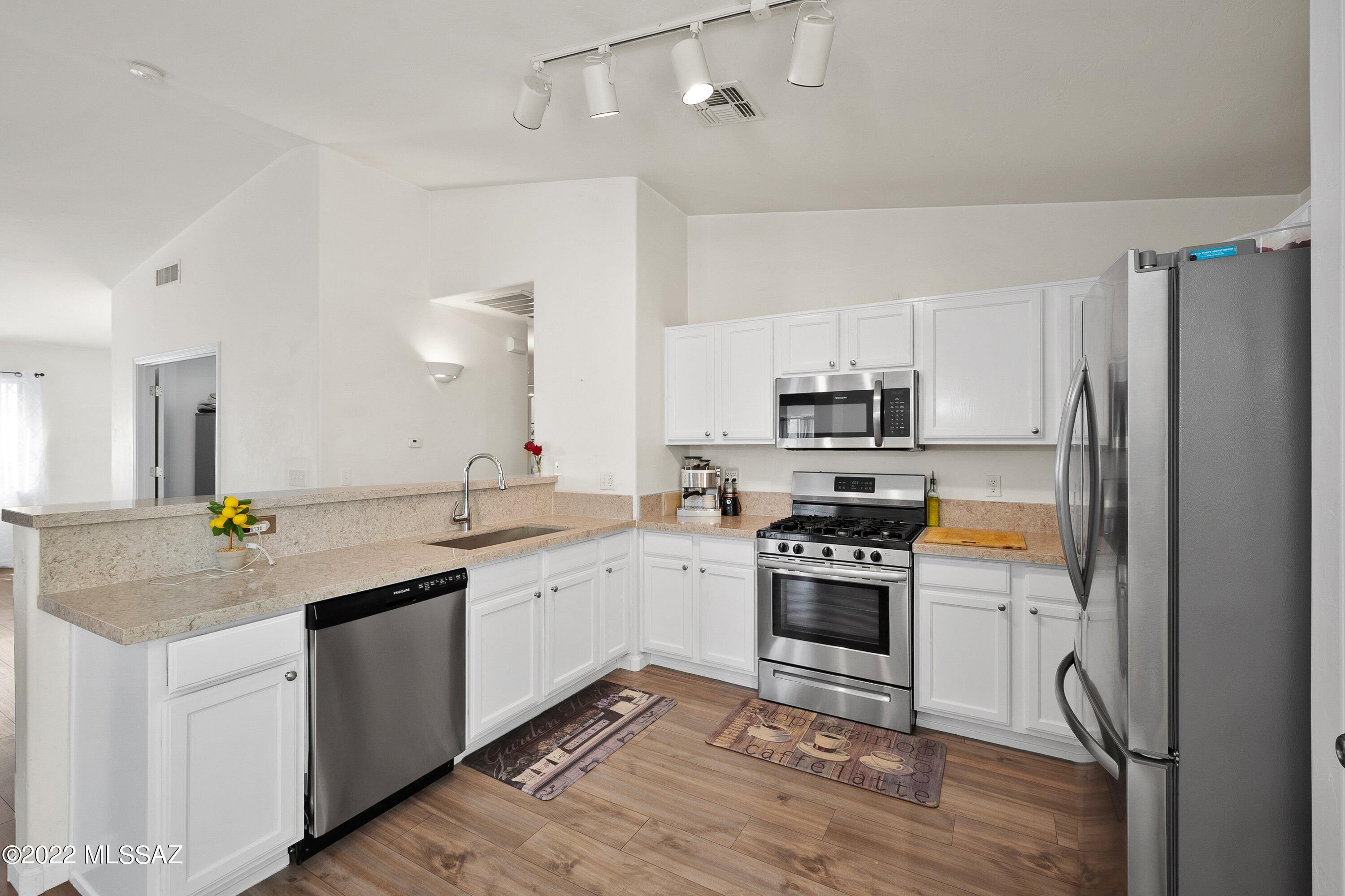 Rancho Del Lago (BLK44) - Residential