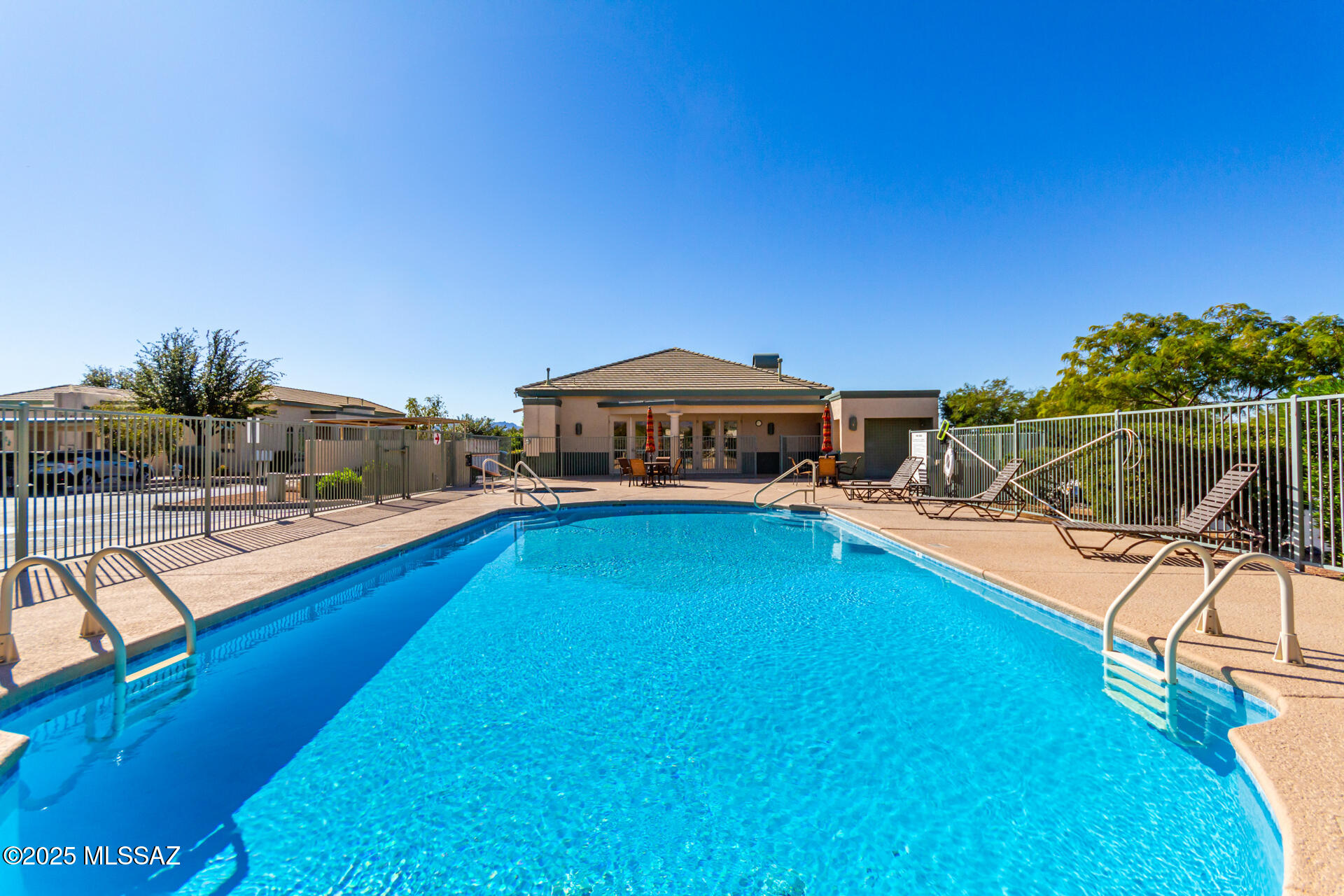 Mona Lisa Village (1-100) - Residential
