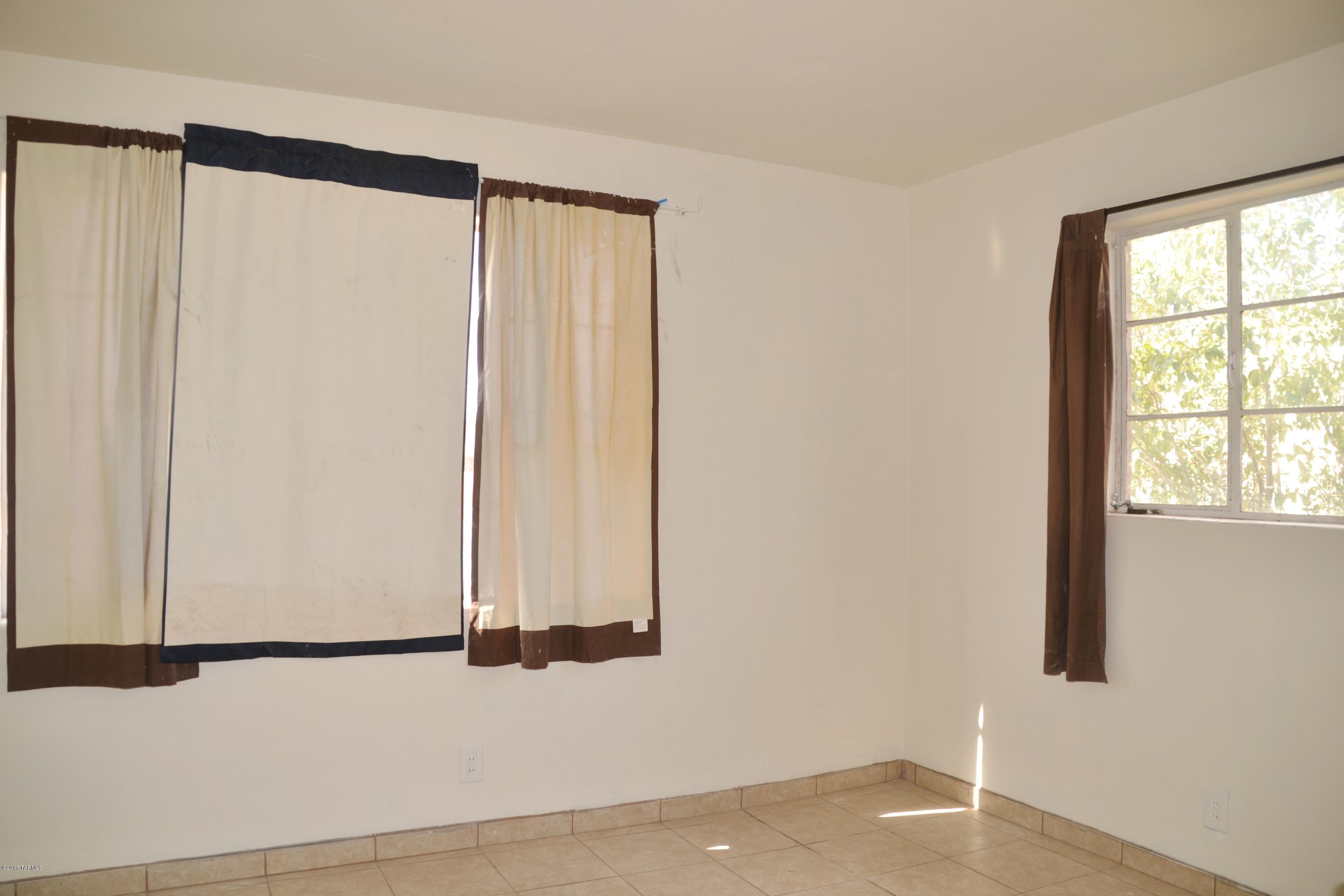 Lundys Sub Of Whitestone L11 - Residential