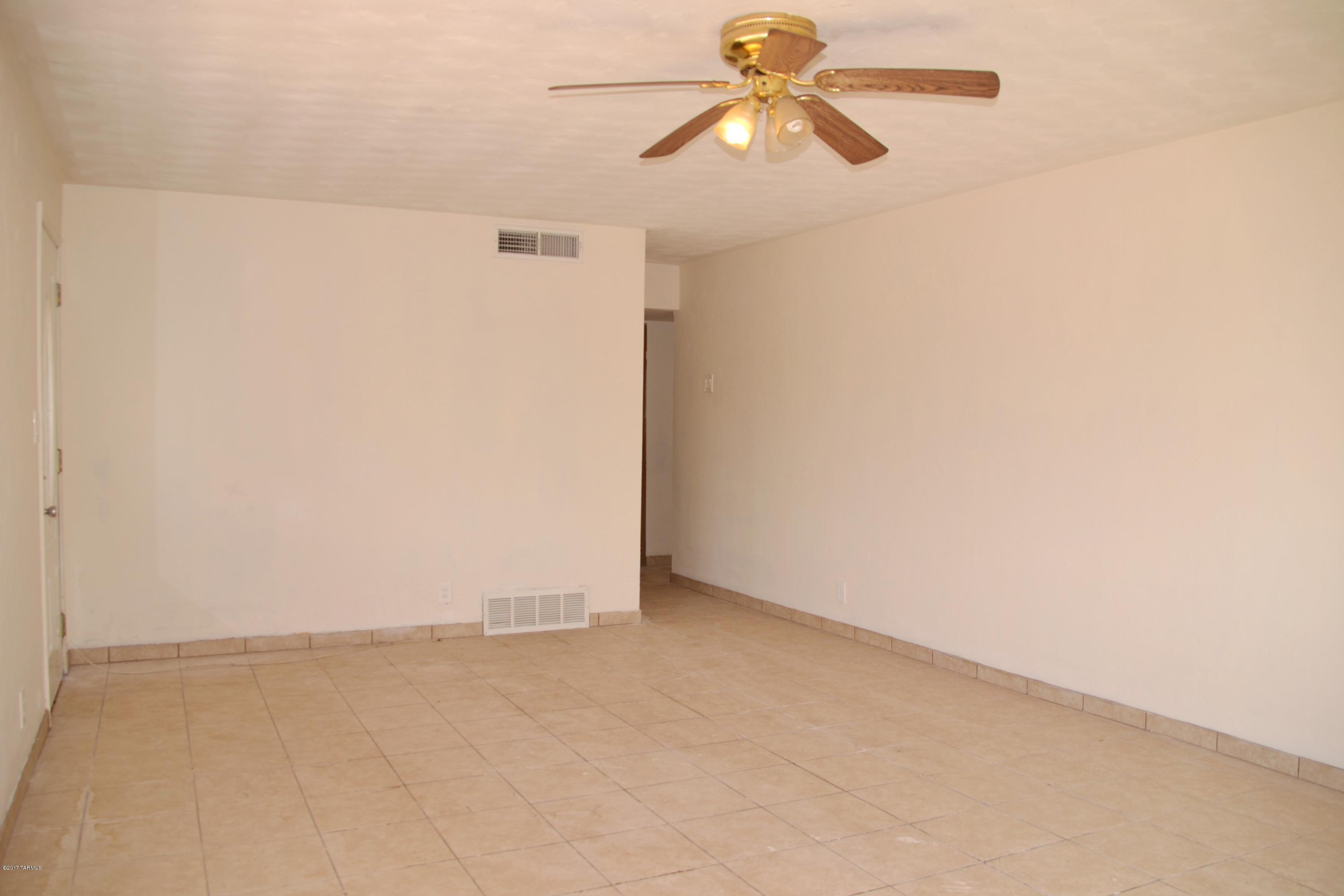 Lundys Sub Of Whitestone L11 - Residential