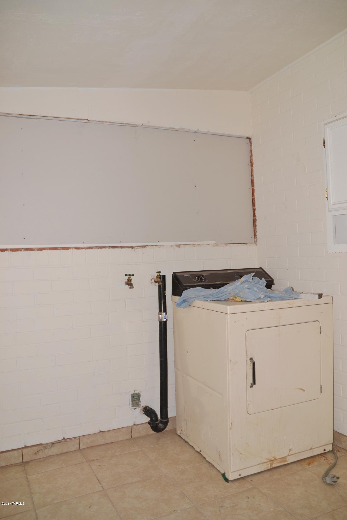 Lundys Sub Of Whitestone L11 - Residential