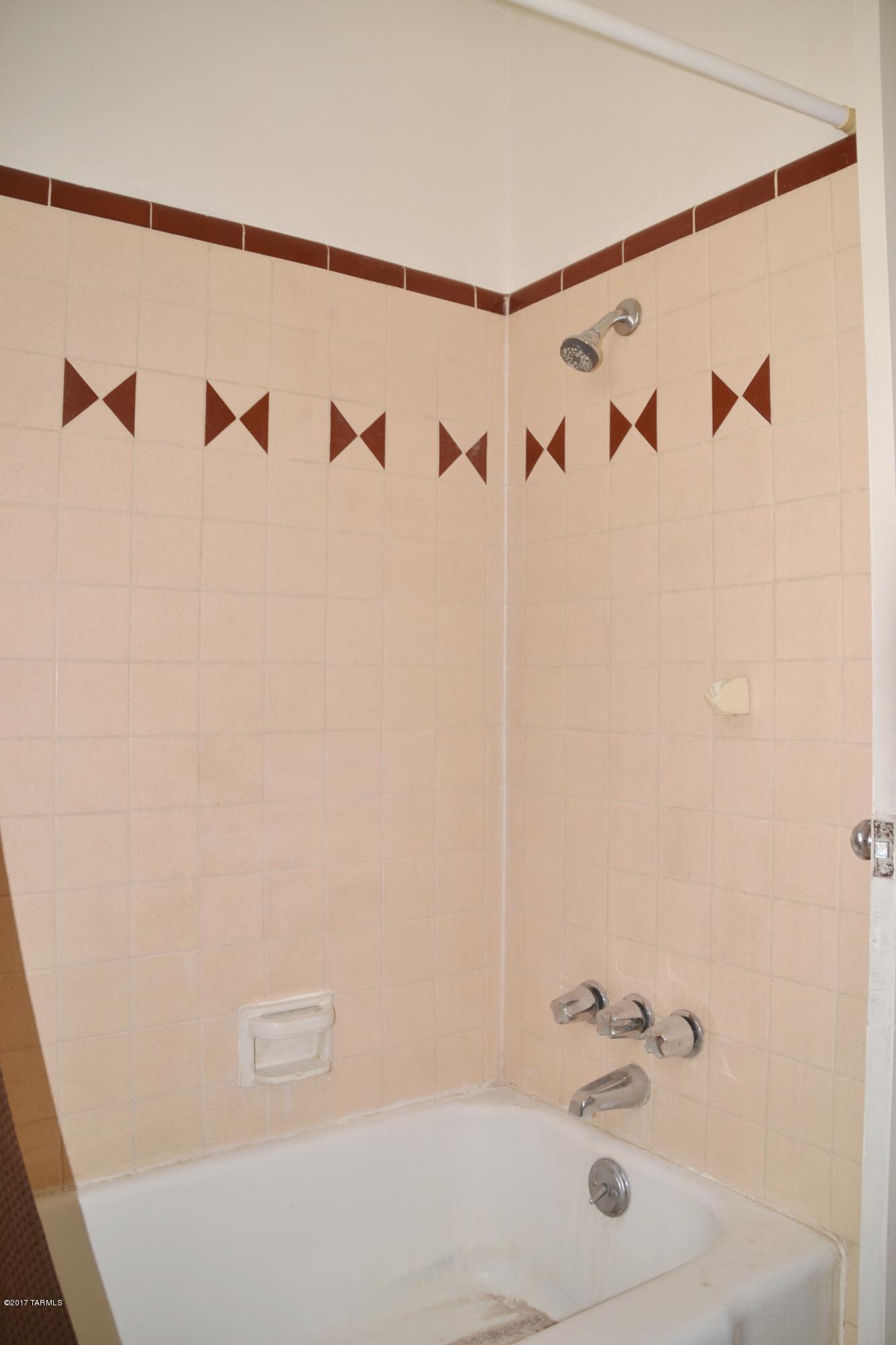 Lundys Sub Of Whitestone L11 - Residential