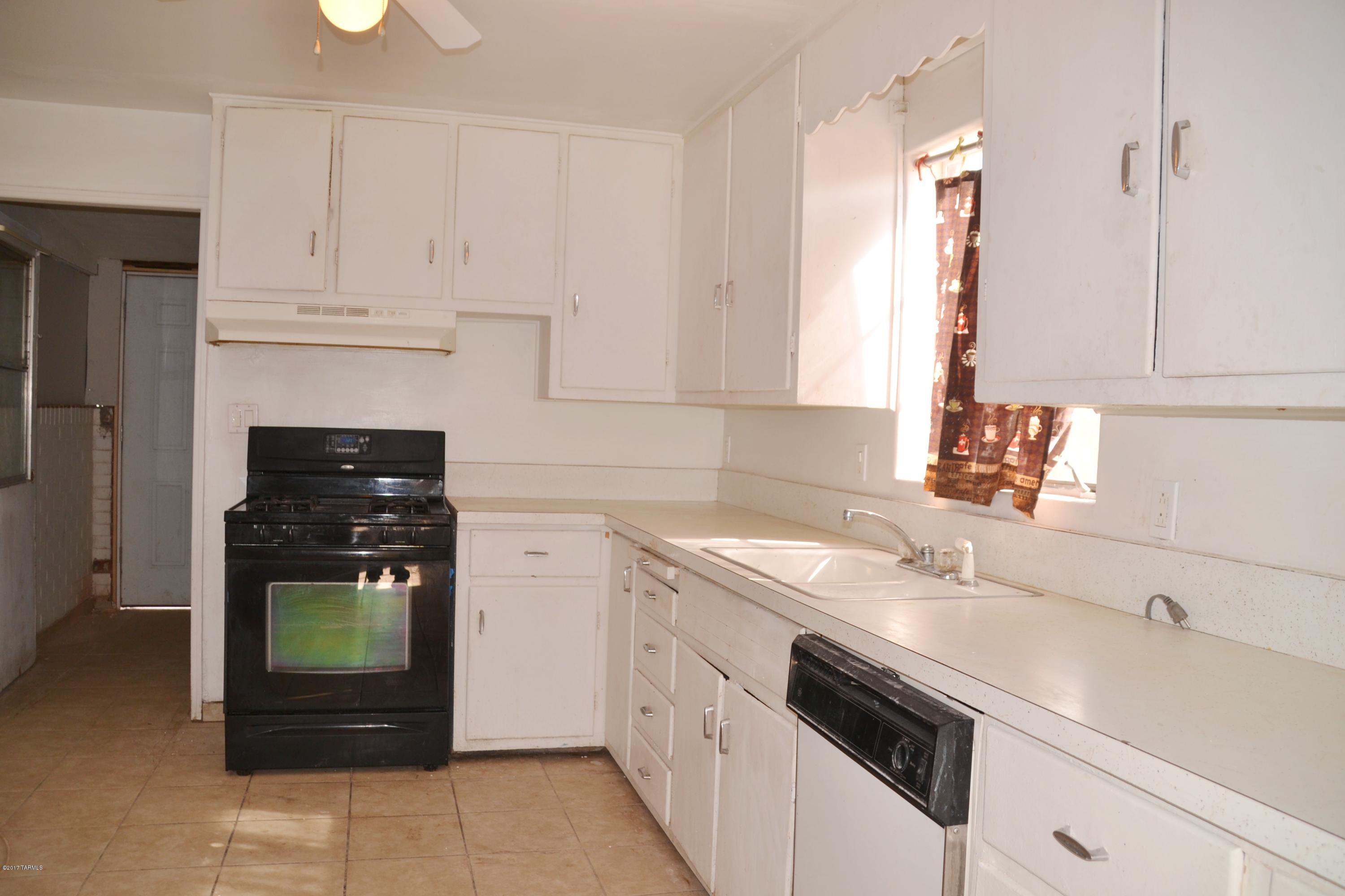 Lundys Sub Of Whitestone L11 - Residential