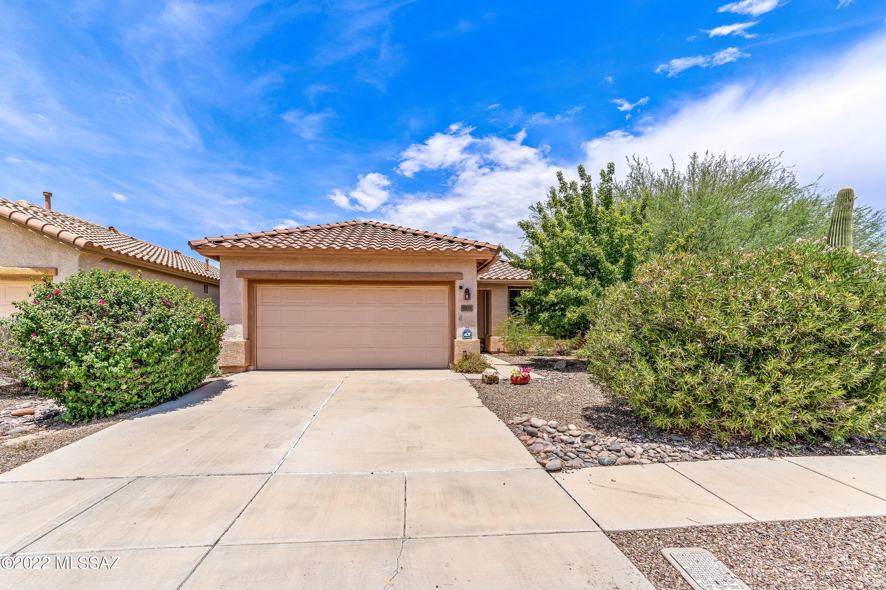 Exceptional privacy on a corner lot for this Sierra model home. Easy access to I-10.  Well maintained. Built in cabinetry in the garage. A great lot in the prized Sunflower Del Webb community. Wonderfully landscaped for privacy. Beautiful ornate wrought iron patio door take you to your private back yard. Low HOA and great amenities.